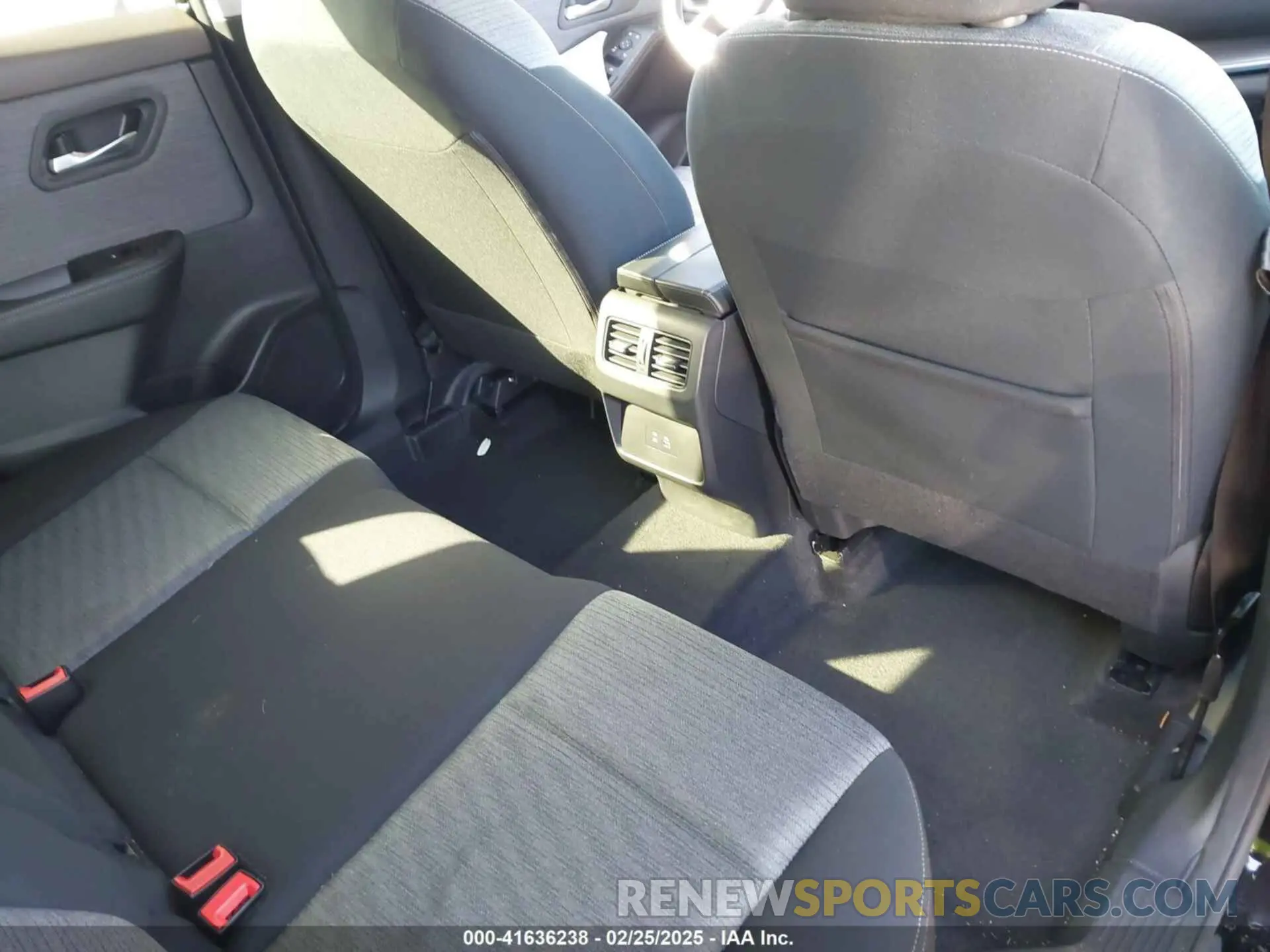 8 Фотография поврежденного автомобиля JN8BT3BA4PW422193 NISSAN ROGUE 2023