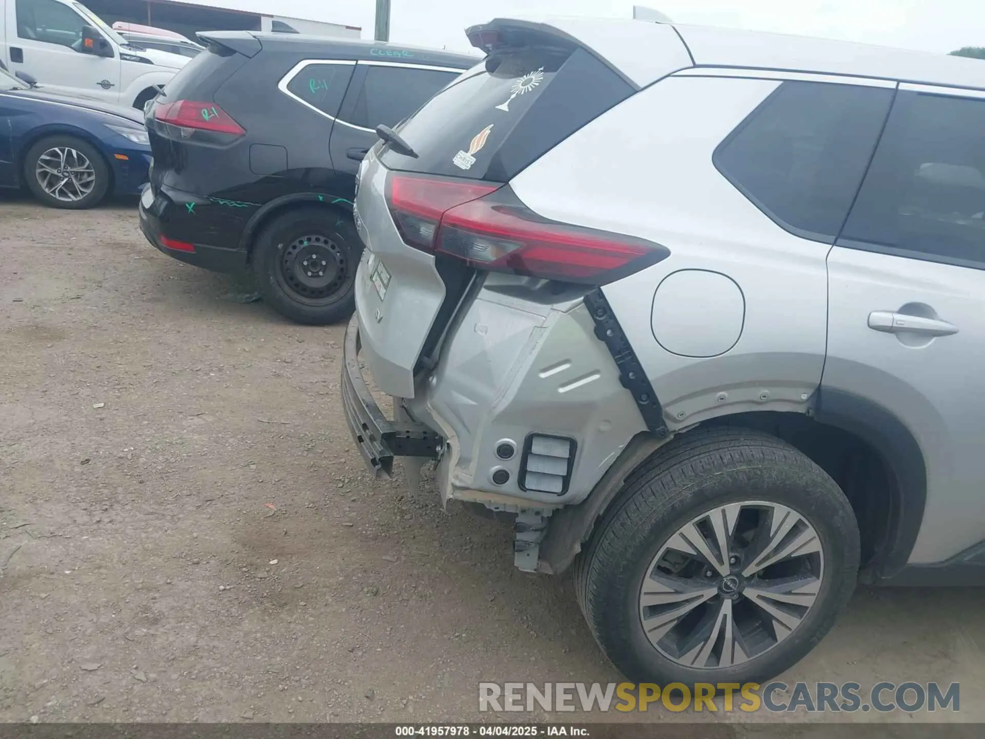 21 Фотография поврежденного автомобиля JN8BT3BA5PW403801 NISSAN ROGUE 2023