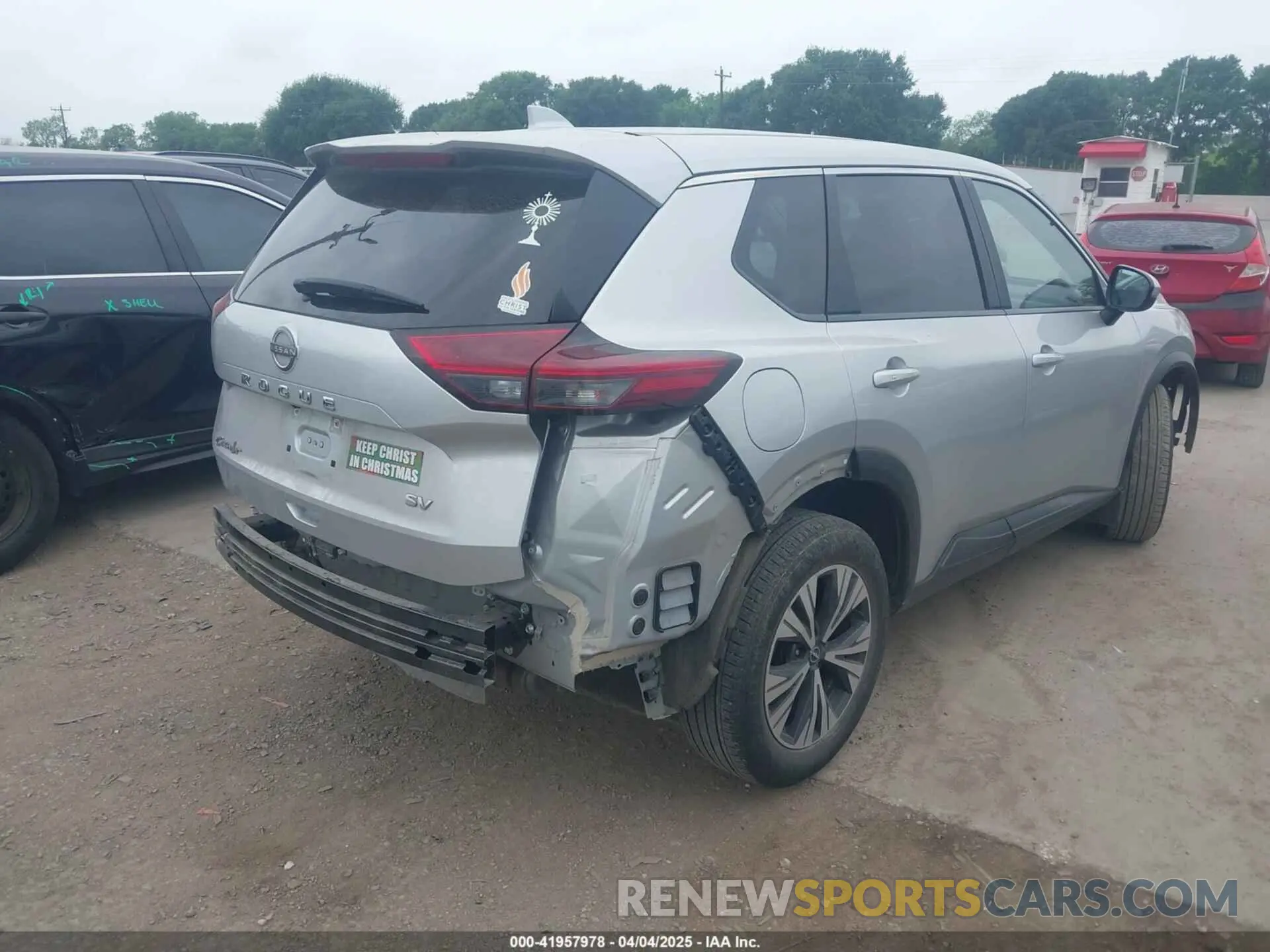 4 Фотография поврежденного автомобиля JN8BT3BA5PW403801 NISSAN ROGUE 2023