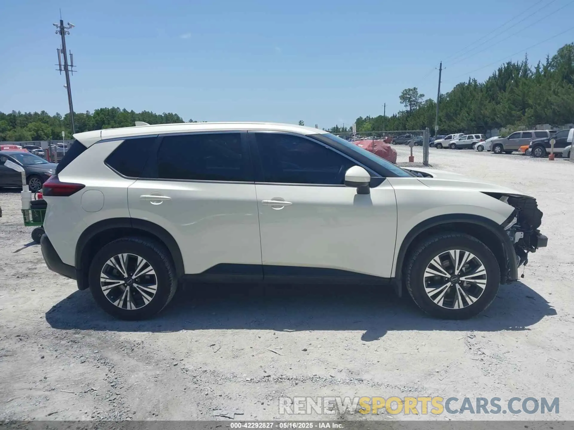 14 Photograph of a damaged car JN8BT3BA5PW424860 NISSAN ROGUE 2023