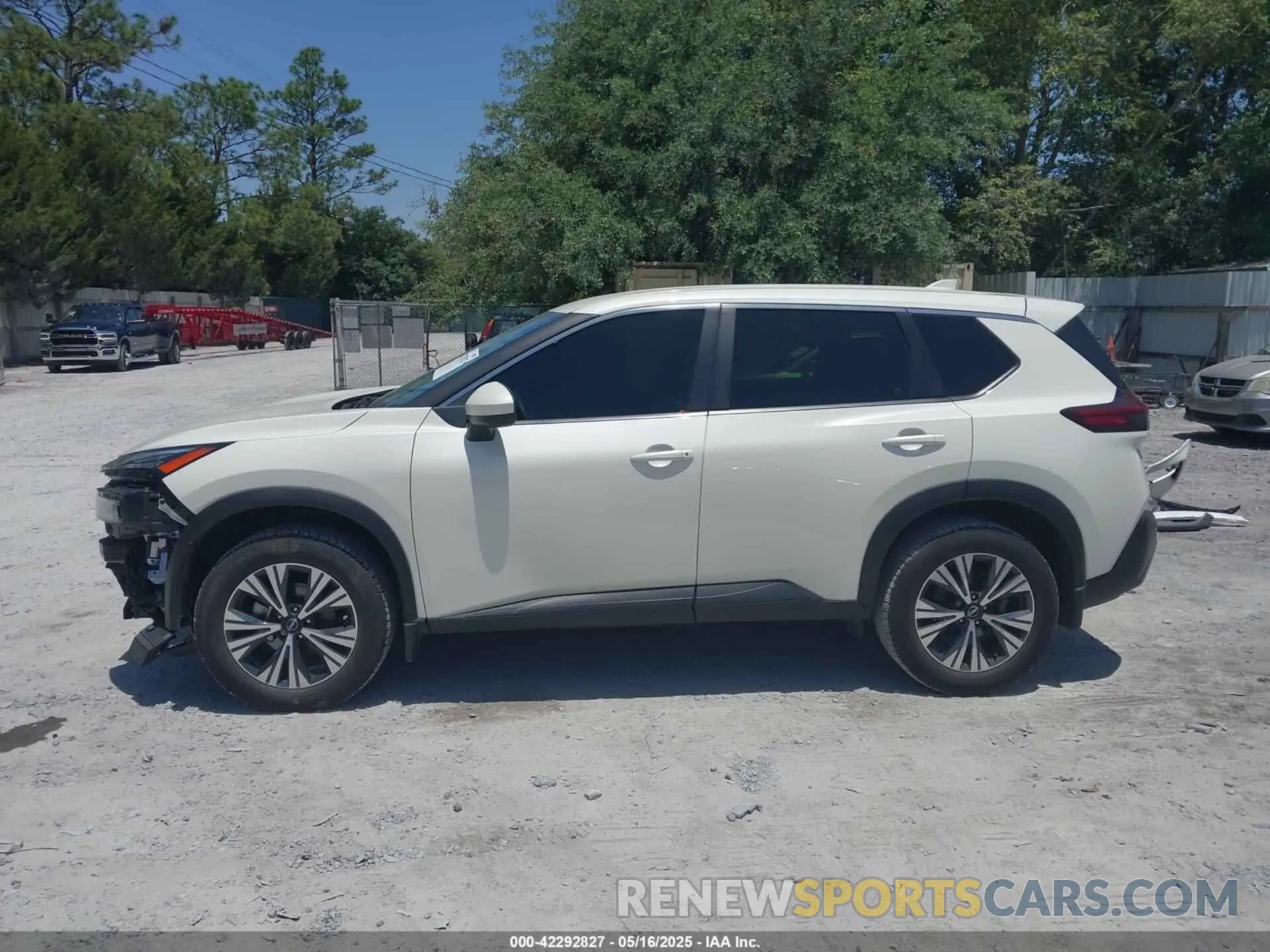 15 Photograph of a damaged car JN8BT3BA5PW424860 NISSAN ROGUE 2023