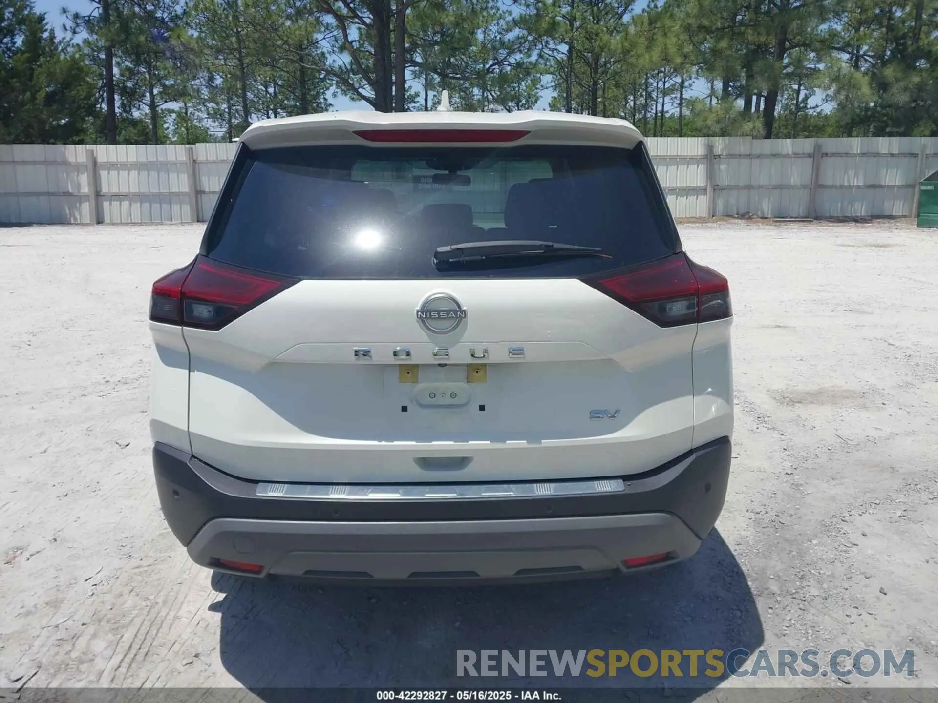 17 Photograph of a damaged car JN8BT3BA5PW424860 NISSAN ROGUE 2023