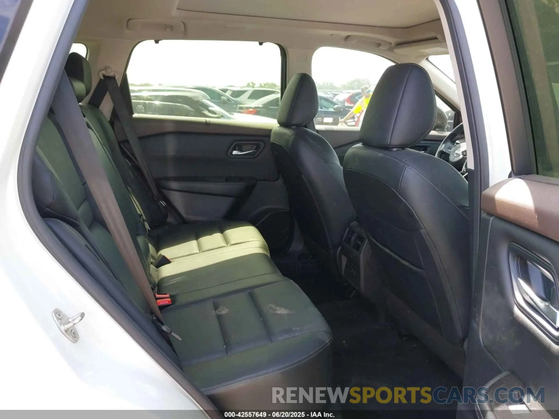 8 Фотография поврежденного автомобиля JN8BT3BA6PW009112 NISSAN ROGUE 2023
