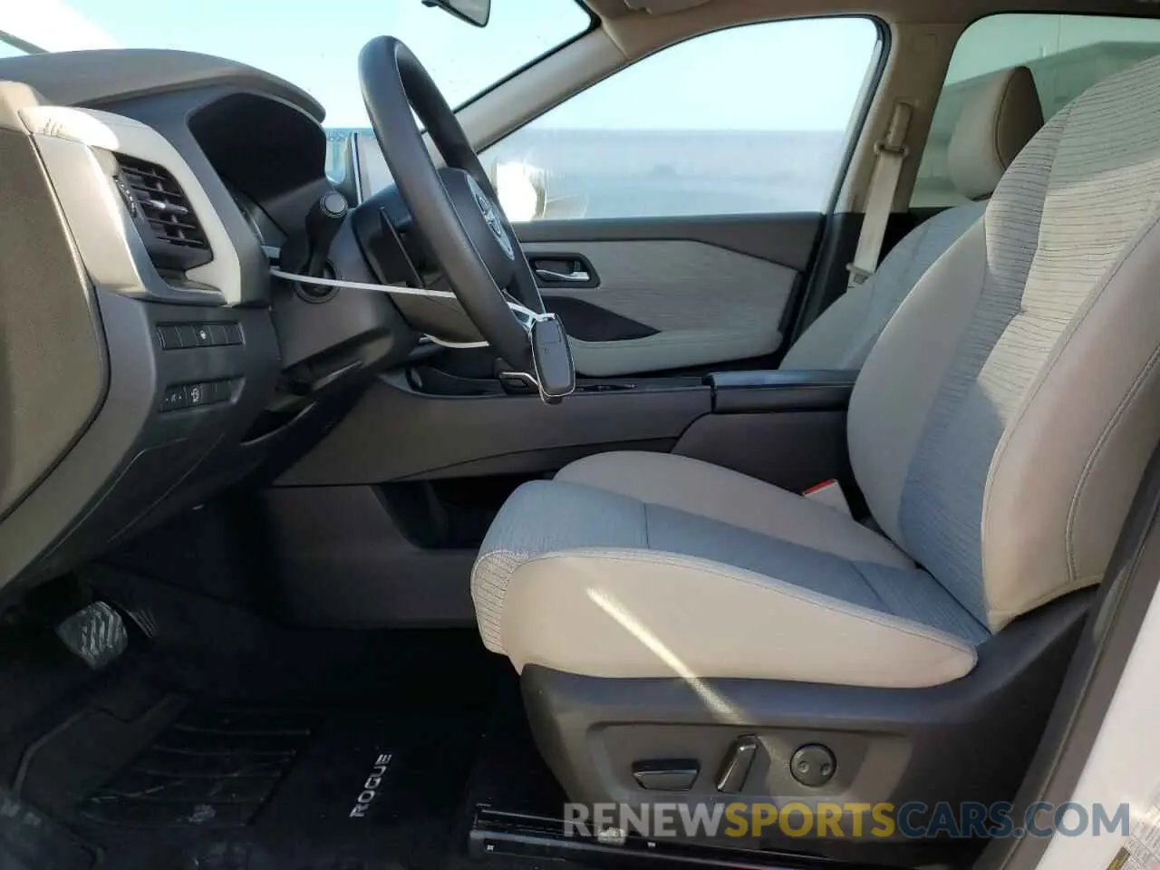 7 Photograph of a damaged car JN8BT3BA6PW434815 NISSAN ROGUE 2023