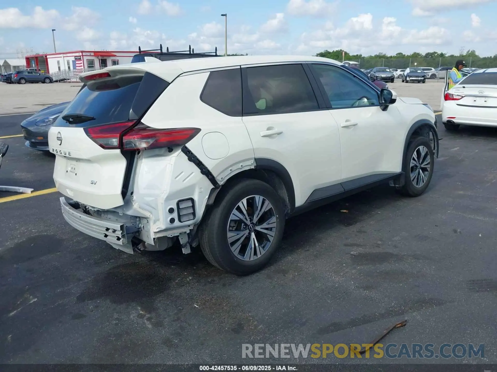 4 Photograph of a damaged car JN8BT3BA7PW428389 NISSAN ROGUE 2023