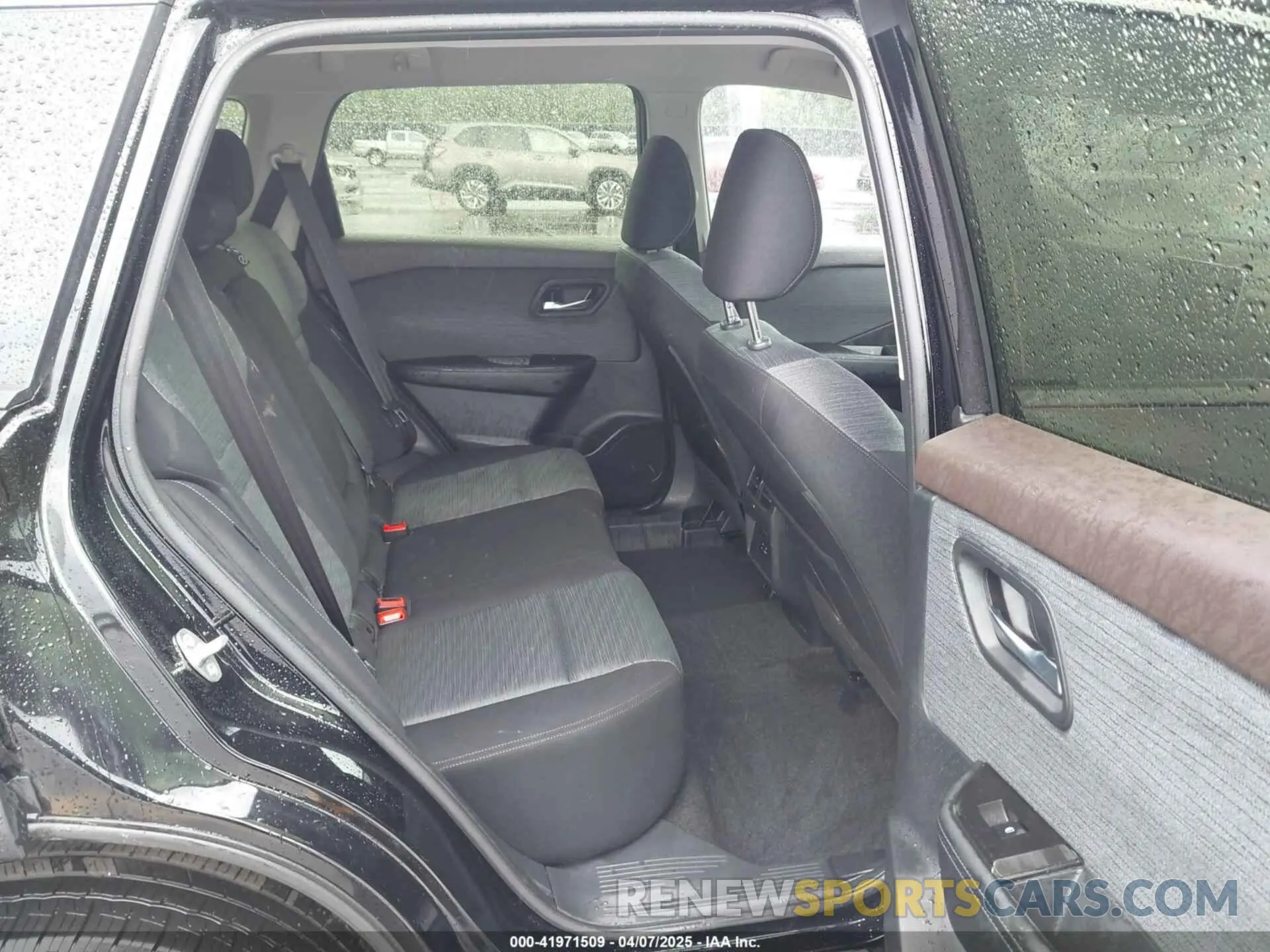 8 Фотография поврежденного автомобиля JN8BT3BA7PW429994 NISSAN ROGUE 2023