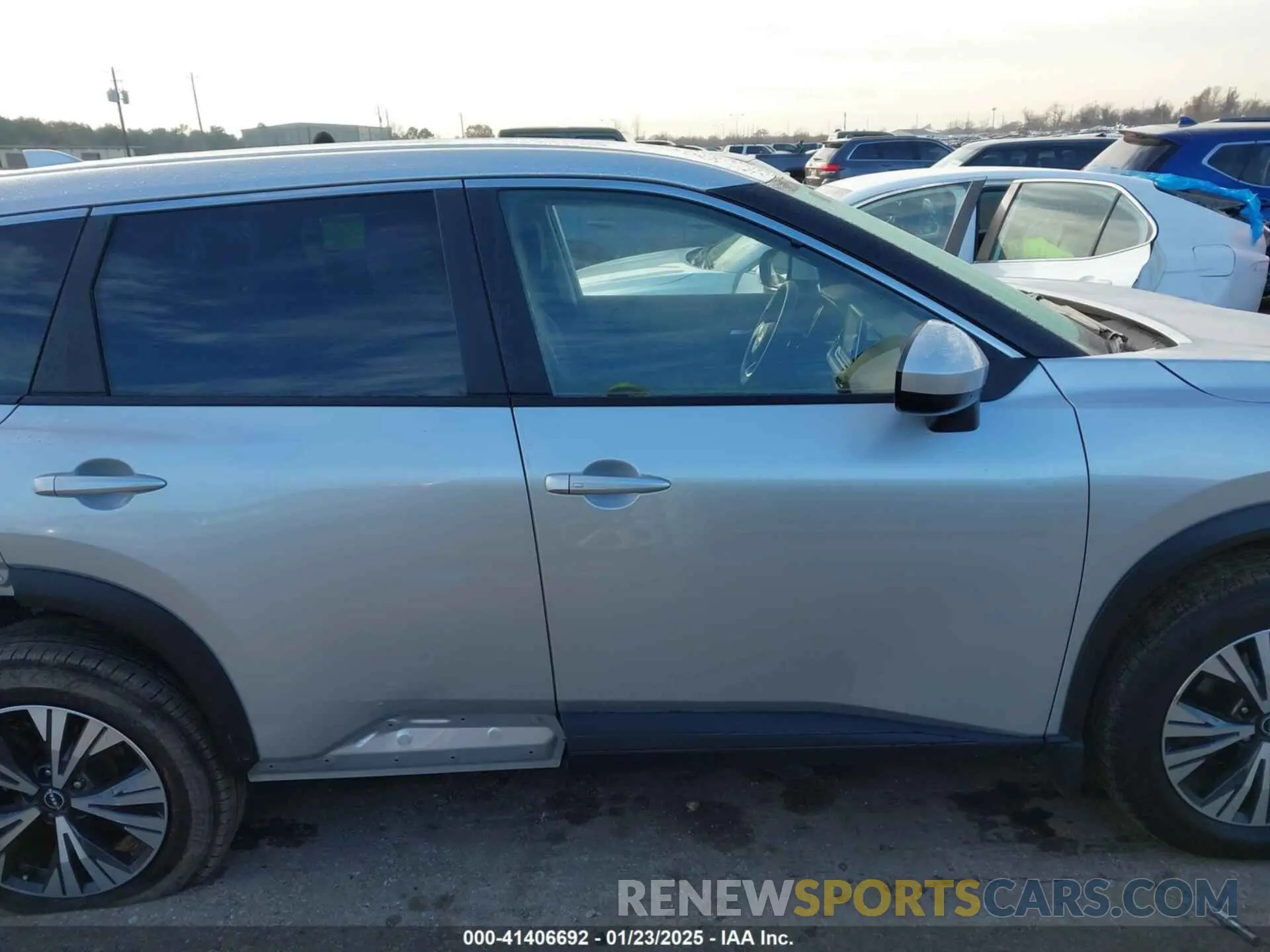 14 Фотография поврежденного автомобиля JN8BT3BA7PW436735 NISSAN ROGUE 2023