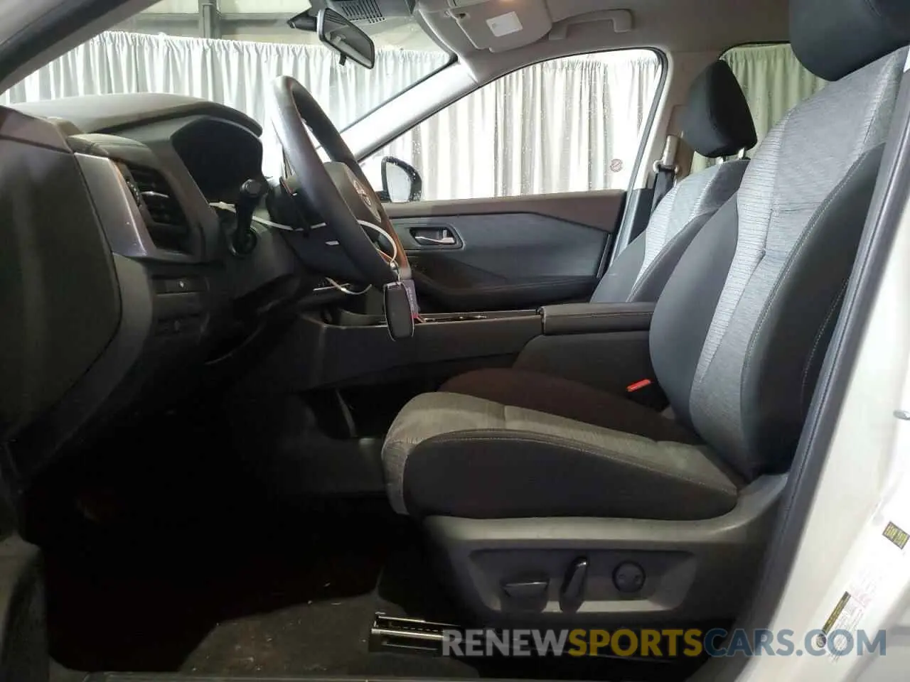 7 Photograph of a damaged car JN8BT3BA8PW004977 NISSAN ROGUE 2023