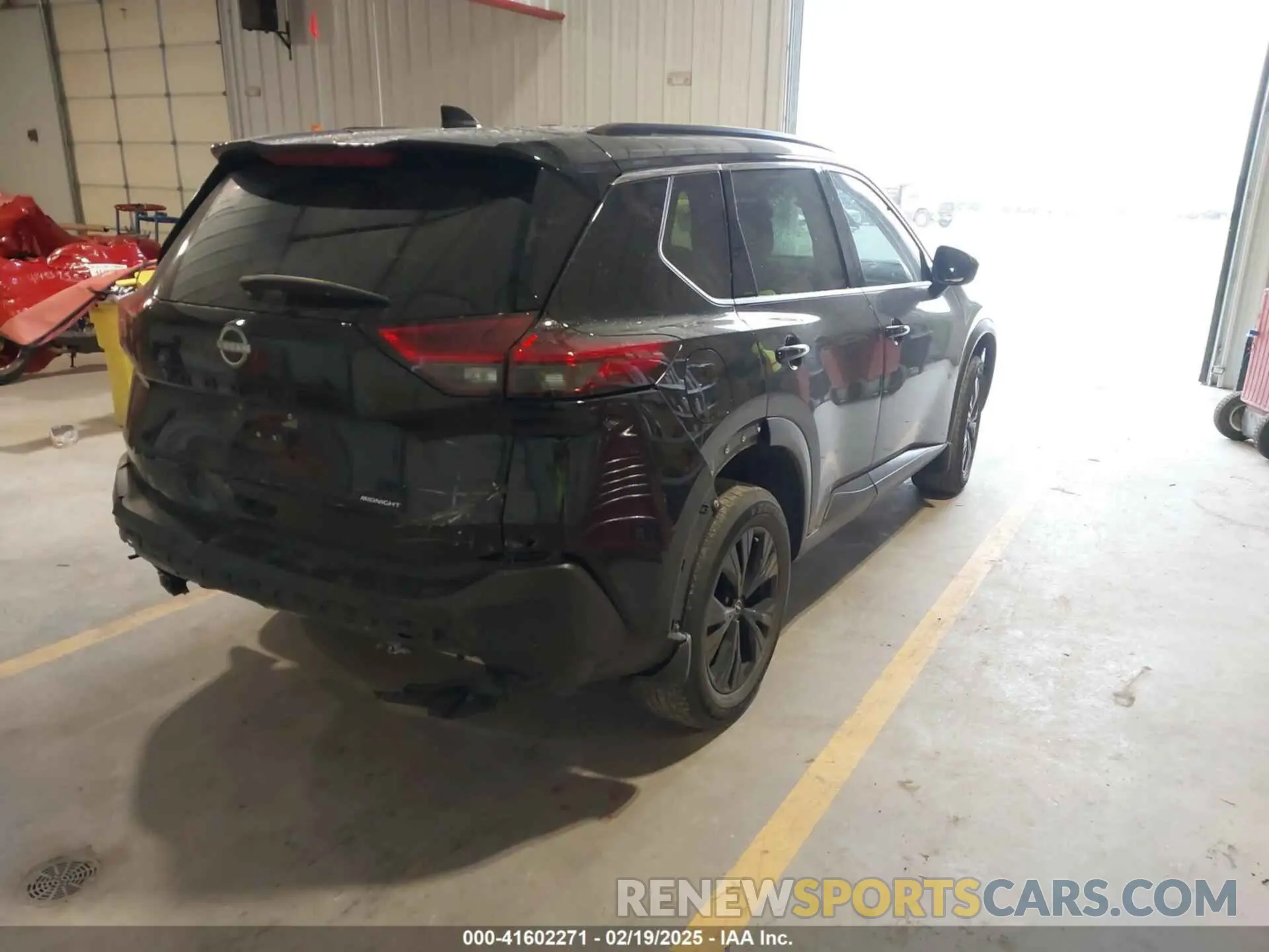4 Photograph of a damaged car JN8BT3BA8PW011122 NISSAN ROGUE 2023