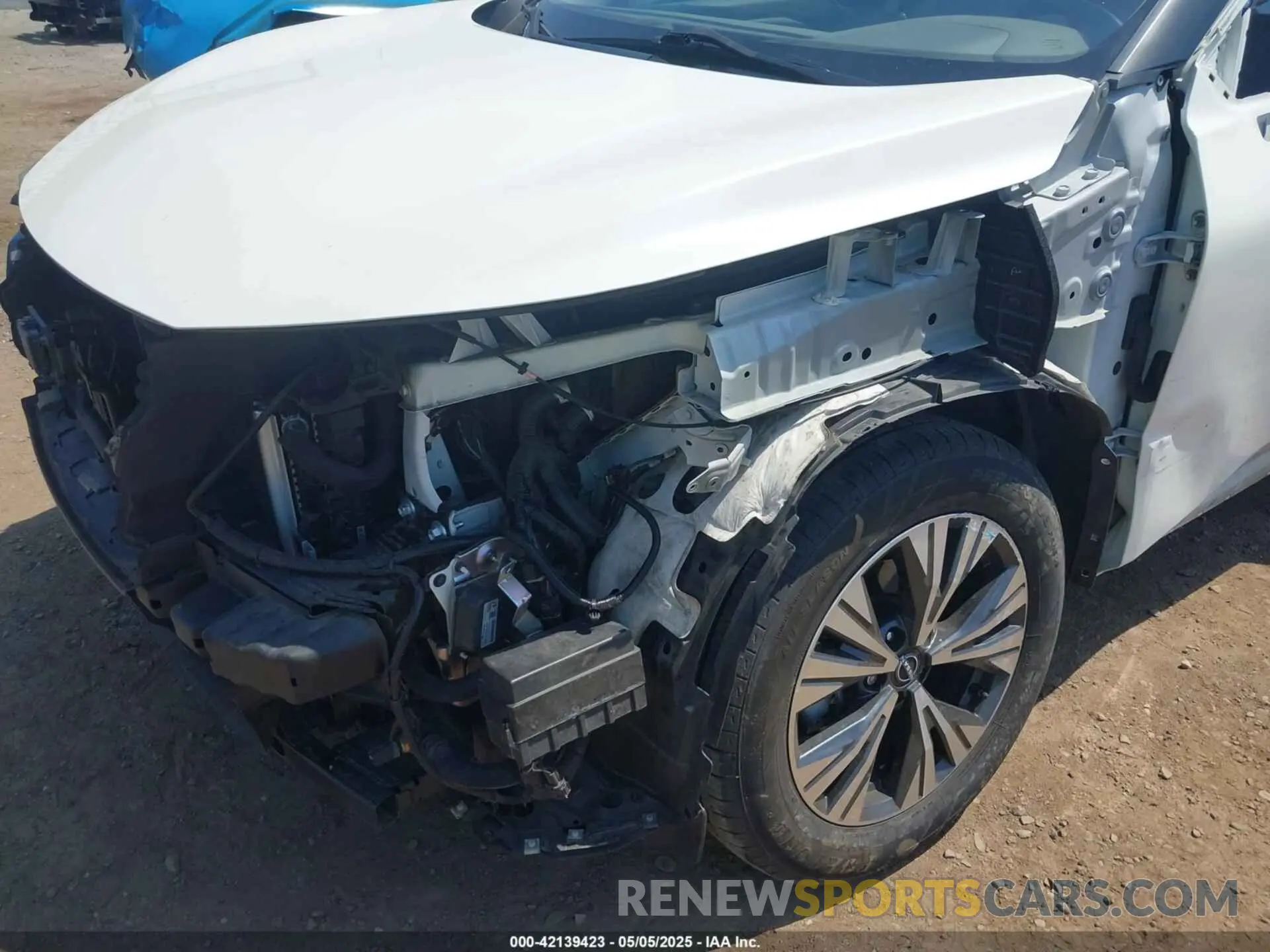 19 Photograph of a damaged car JN8BT3BA8PW408605 NISSAN ROGUE 2023