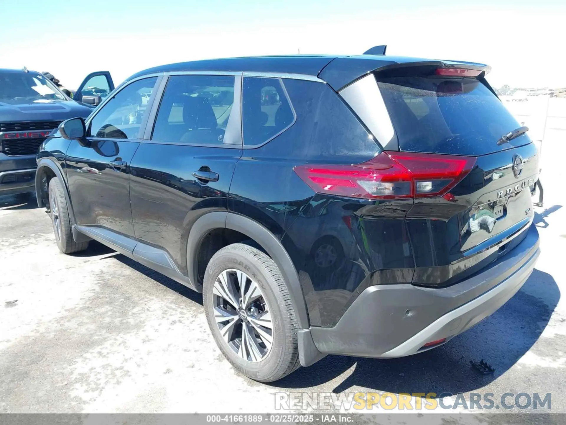 3 Фотография поврежденного автомобиля JN8BT3BA9PW431875 NISSAN ROGUE 2023