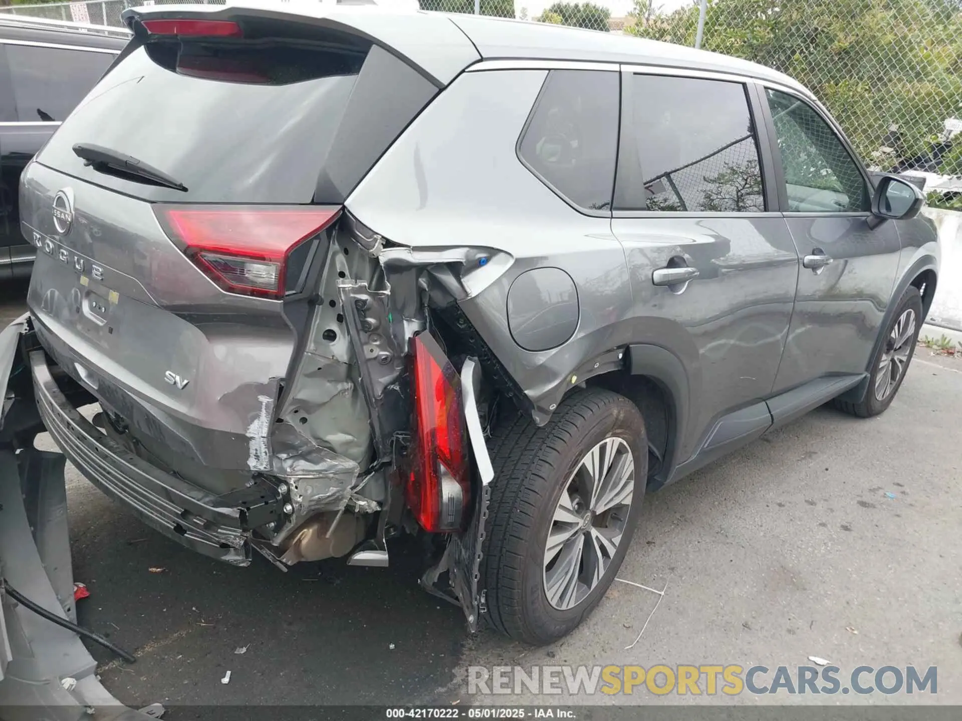 4 Photograph of a damaged car JN8BT3BAXPW414664 NISSAN ROGUE 2023