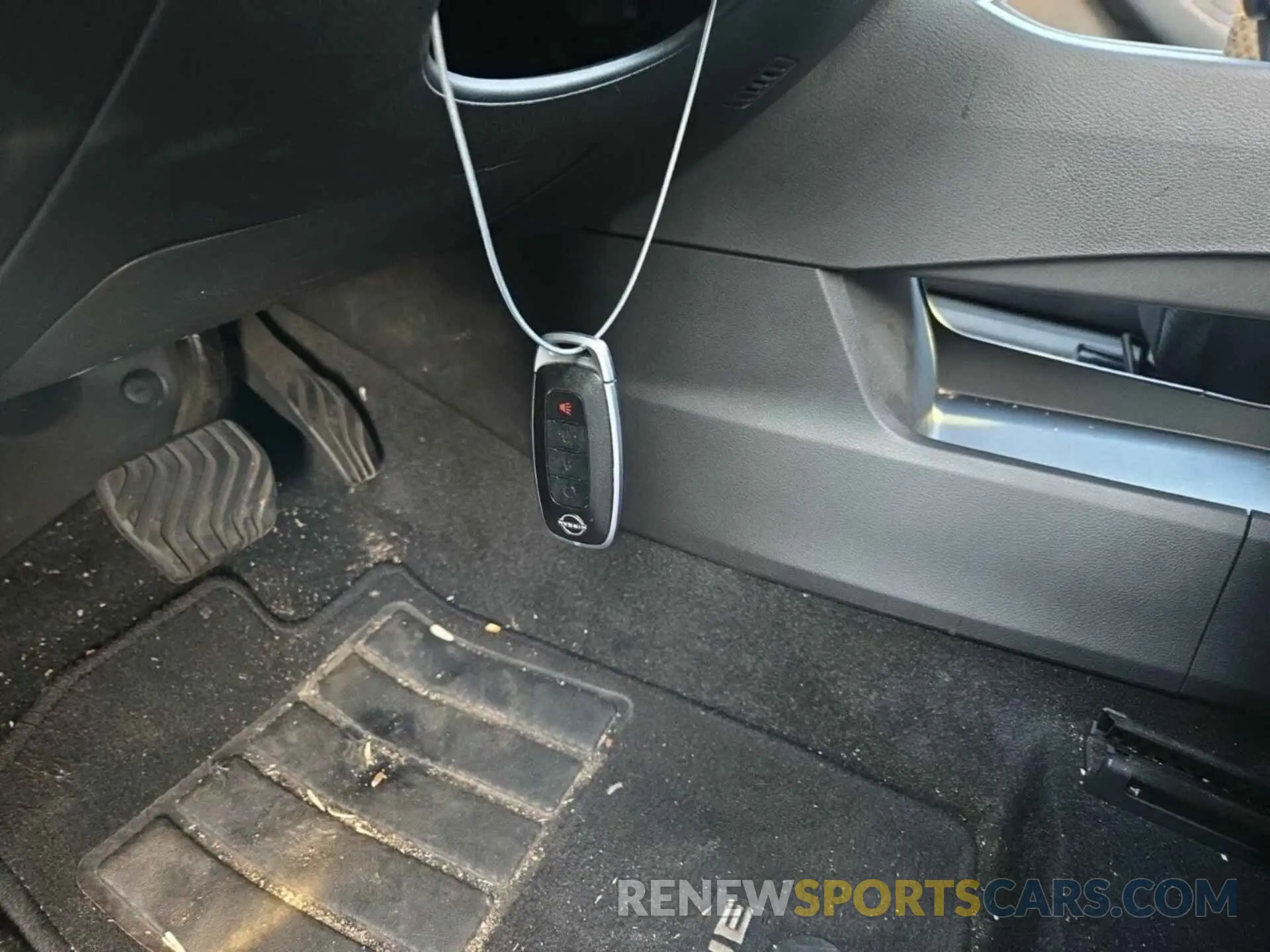 21 Photograph of a damaged car JN8BT3BB0PW472324 NISSAN ROGUE 2023