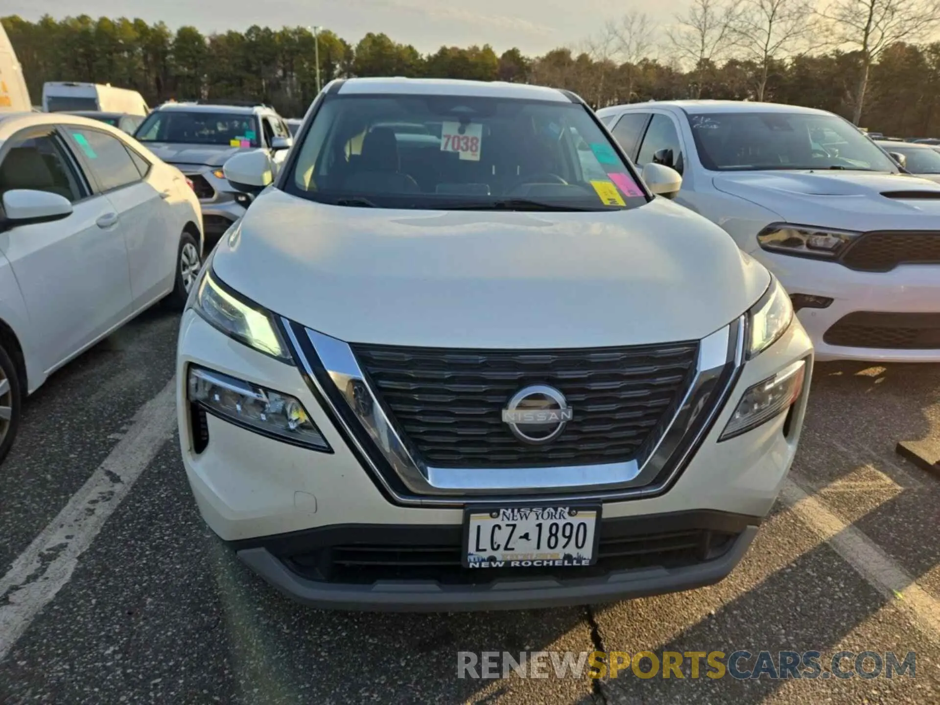 25 Photograph of a damaged car JN8BT3BB0PW472324 NISSAN ROGUE 2023