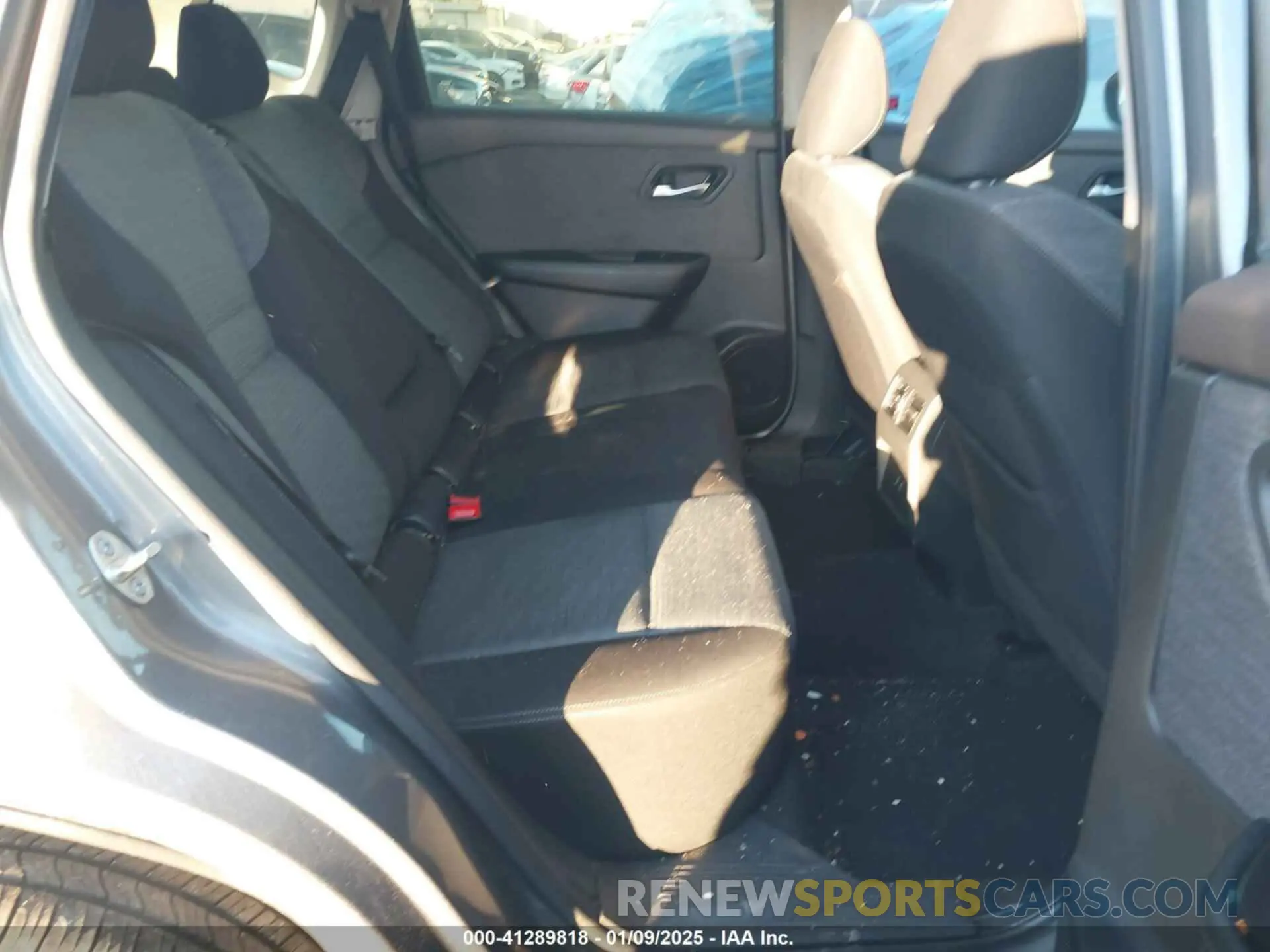 8 Photograph of a damaged car JN8BT3BB1PW472221 NISSAN ROGUE 2023