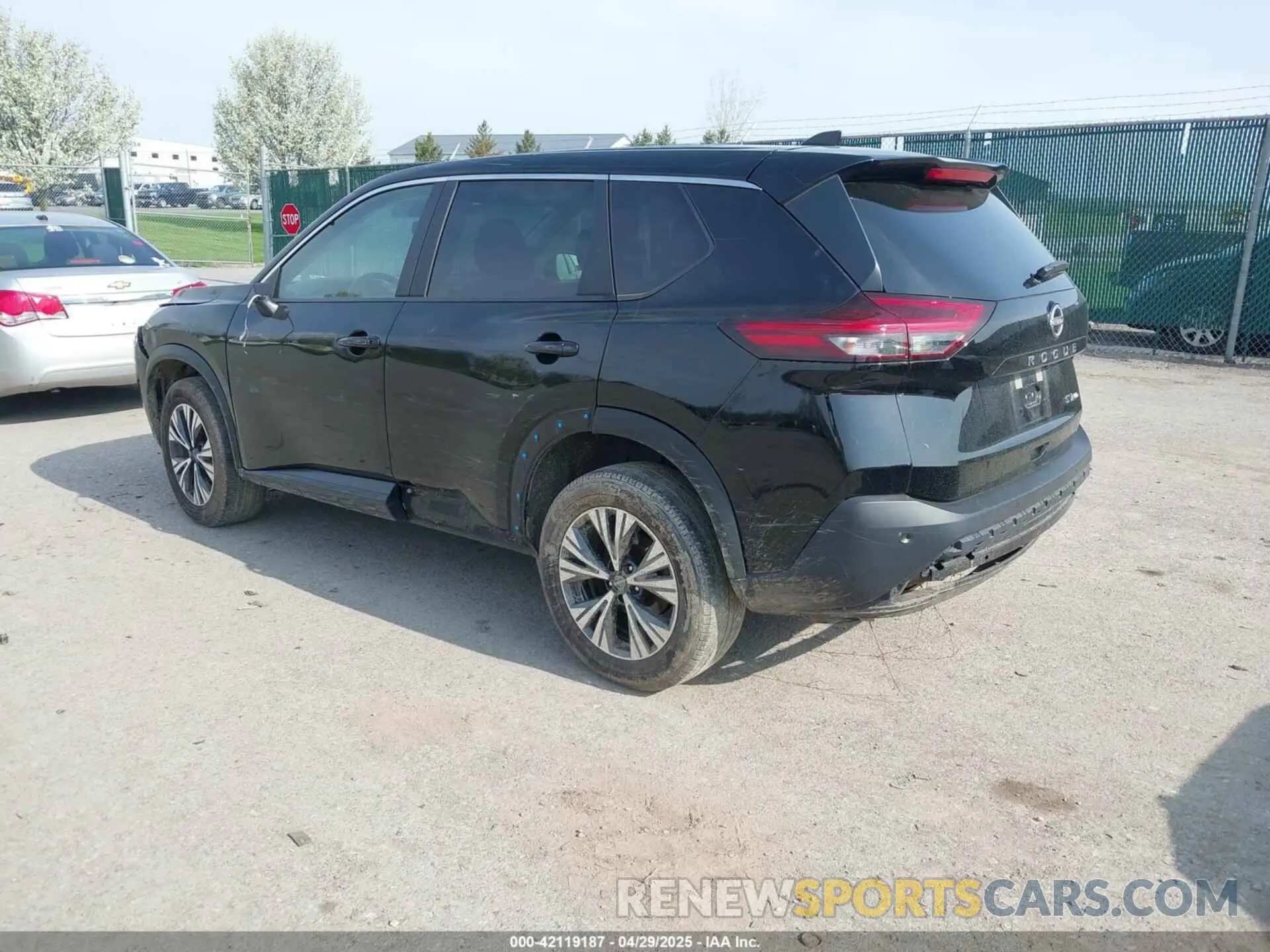 3 Фотография поврежденного автомобиля JN8BT3BB1PW480948 NISSAN ROGUE 2023