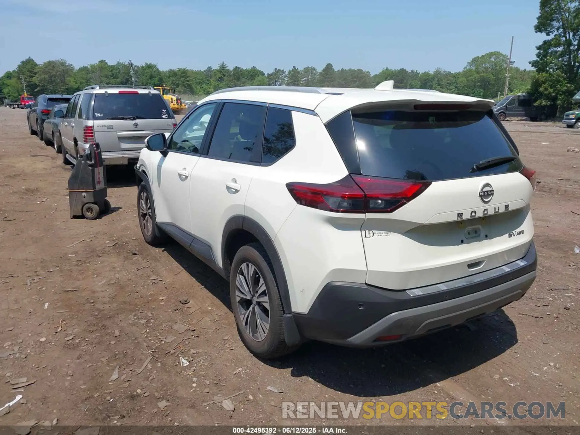 3 Photograph of a damaged car JN8BT3BB1PW492968 NISSAN ROGUE 2023
