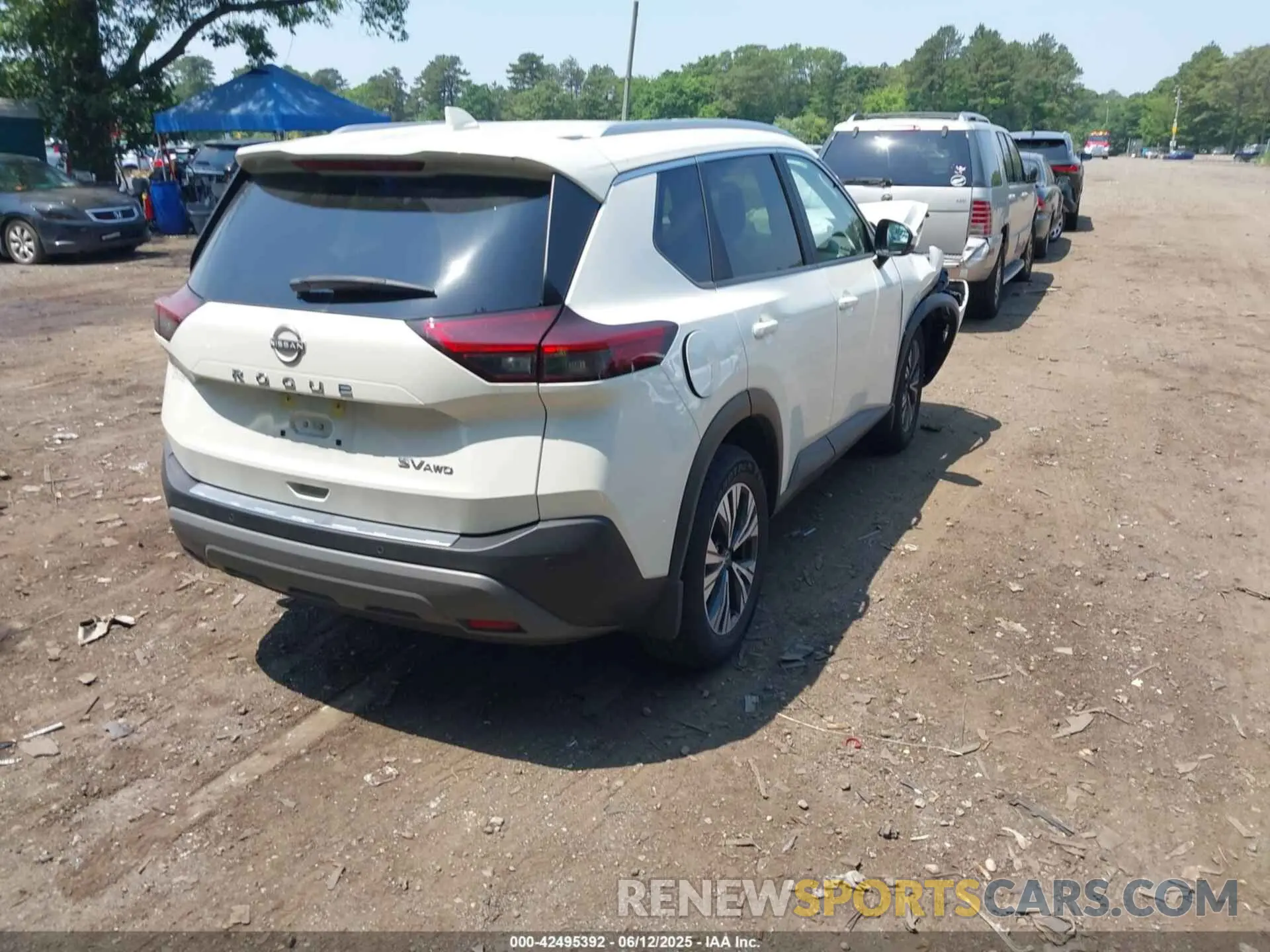 4 Photograph of a damaged car JN8BT3BB1PW492968 NISSAN ROGUE 2023