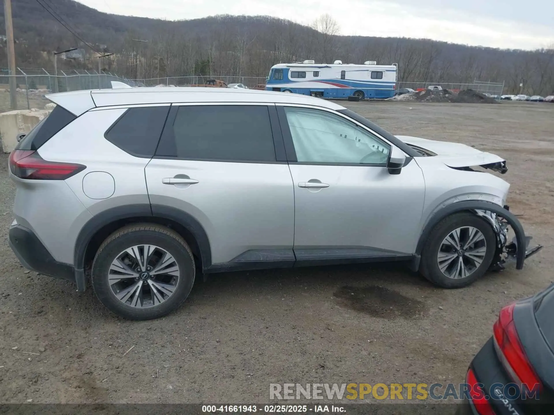 13 Photograph of a damaged car JN8BT3BB6PW496370 NISSAN ROGUE 2023
