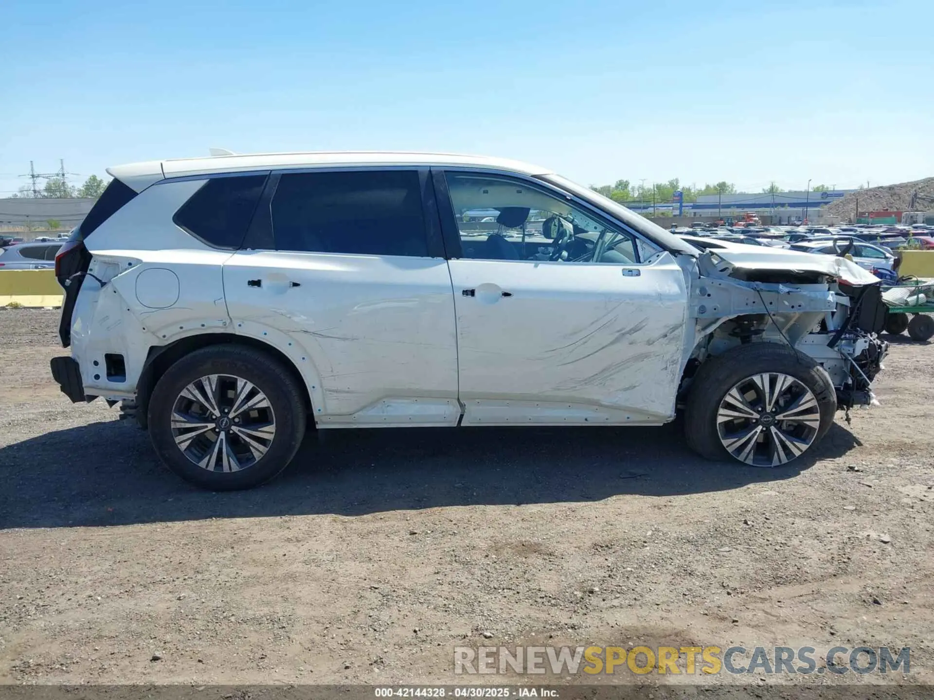 13 Фотография поврежденного автомобиля JN8BT3BB8PW354652 NISSAN ROGUE 2023