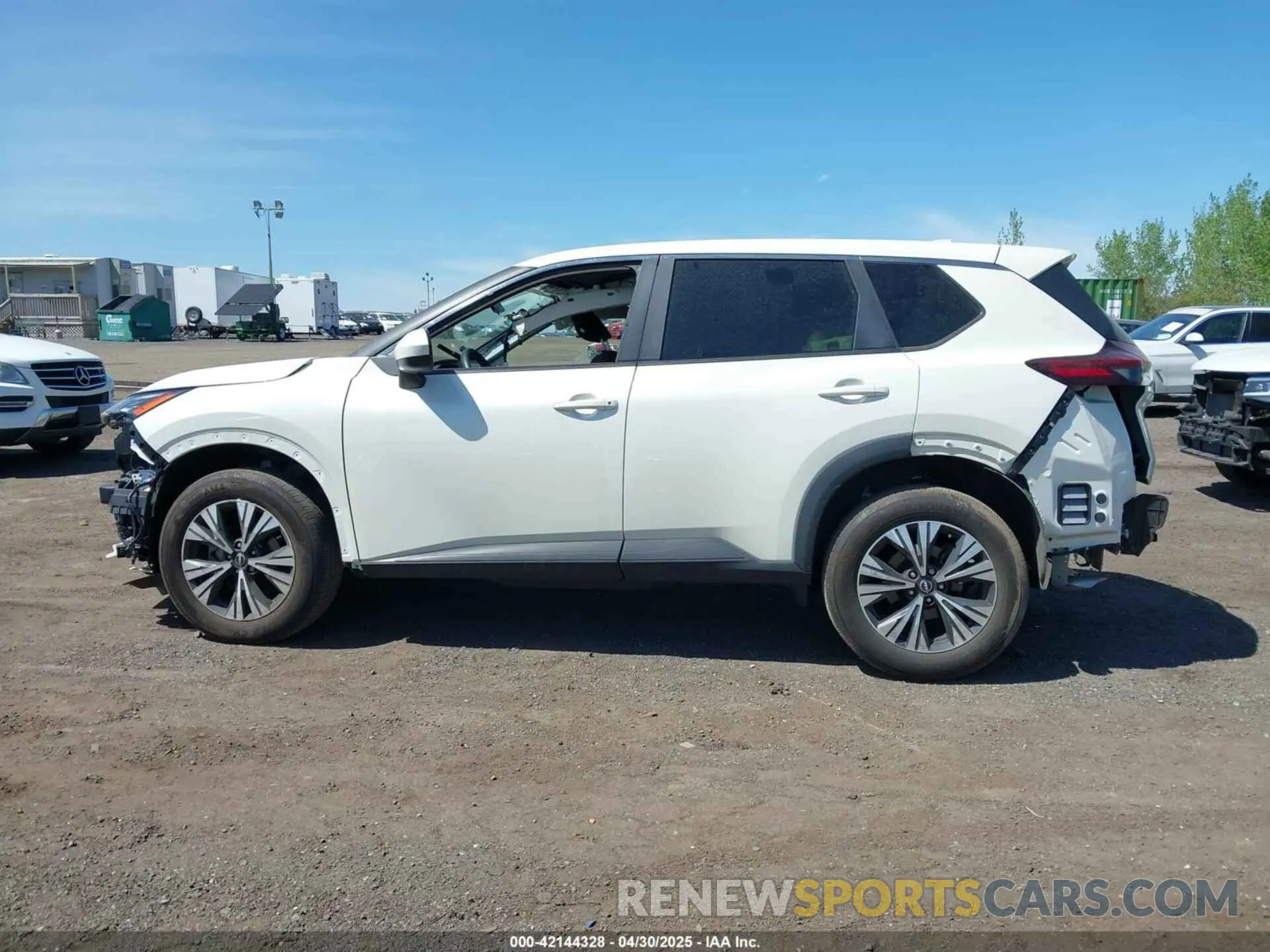 14 Фотография поврежденного автомобиля JN8BT3BB8PW354652 NISSAN ROGUE 2023