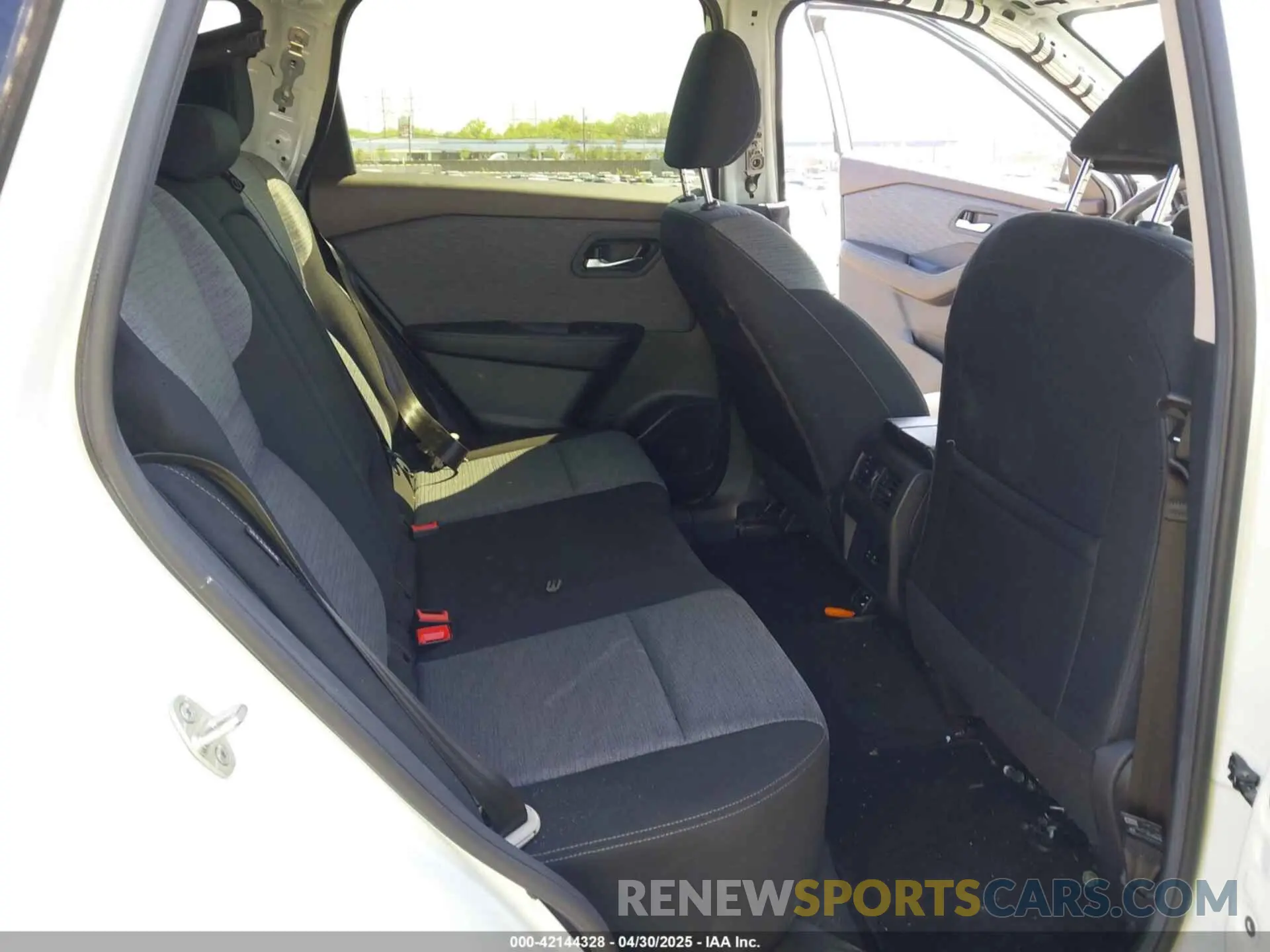 8 Фотография поврежденного автомобиля JN8BT3BB8PW354652 NISSAN ROGUE 2023