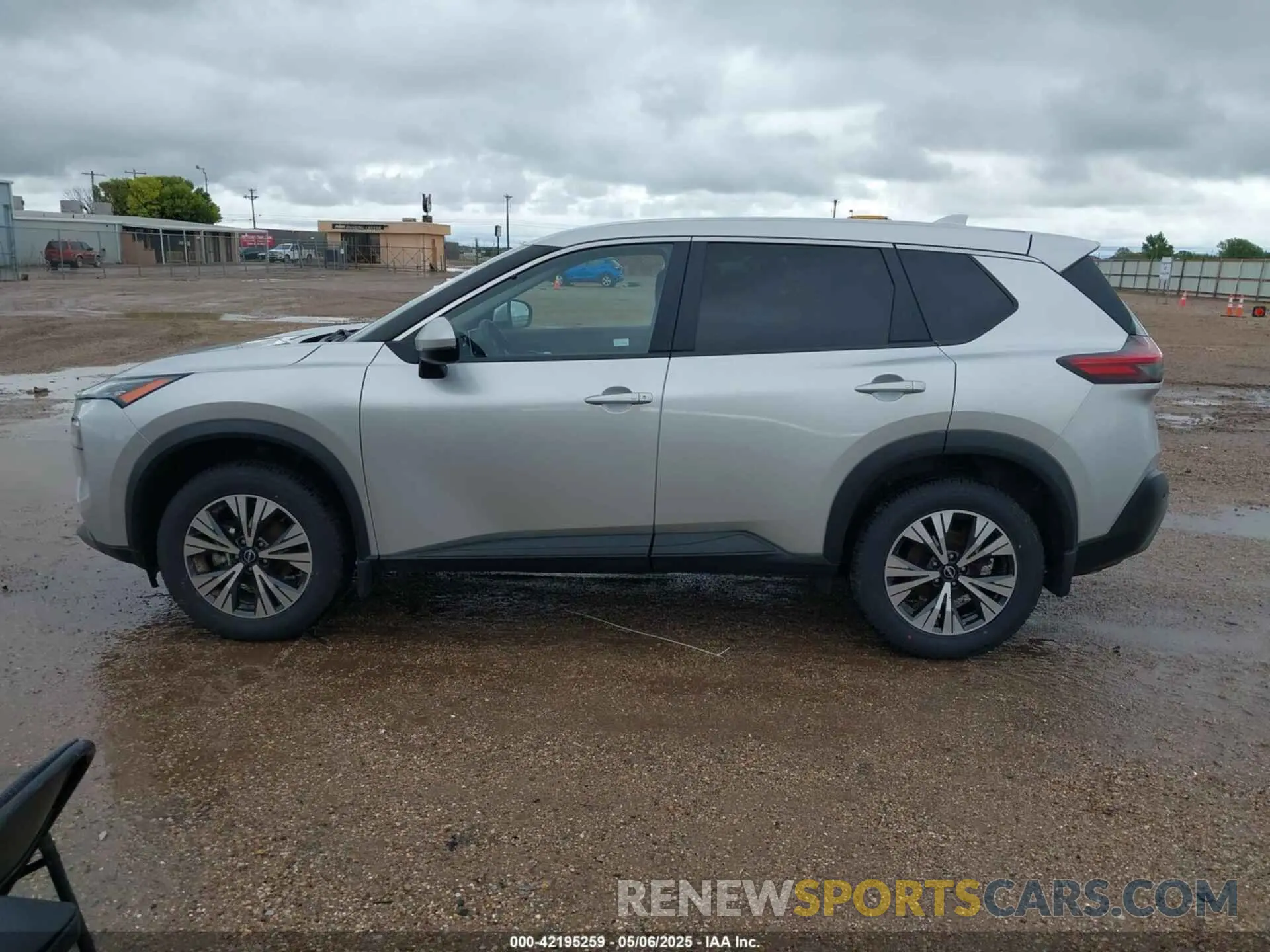 14 Photograph of a damaged car JN8BT3BB8PW466559 NISSAN ROGUE 2023