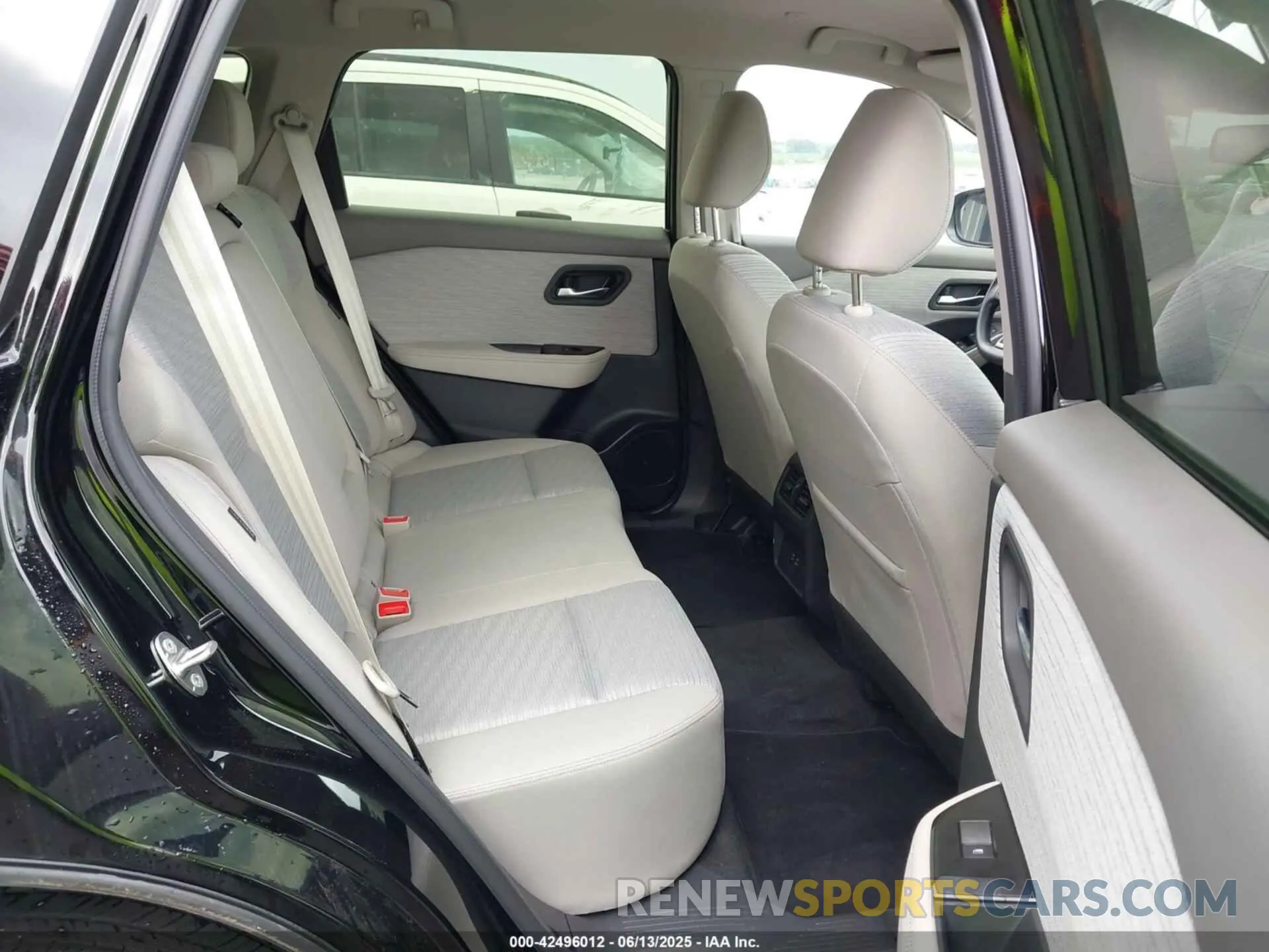 8 Photograph of a damaged car JN8BT3BB9PW351744 NISSAN ROGUE 2023