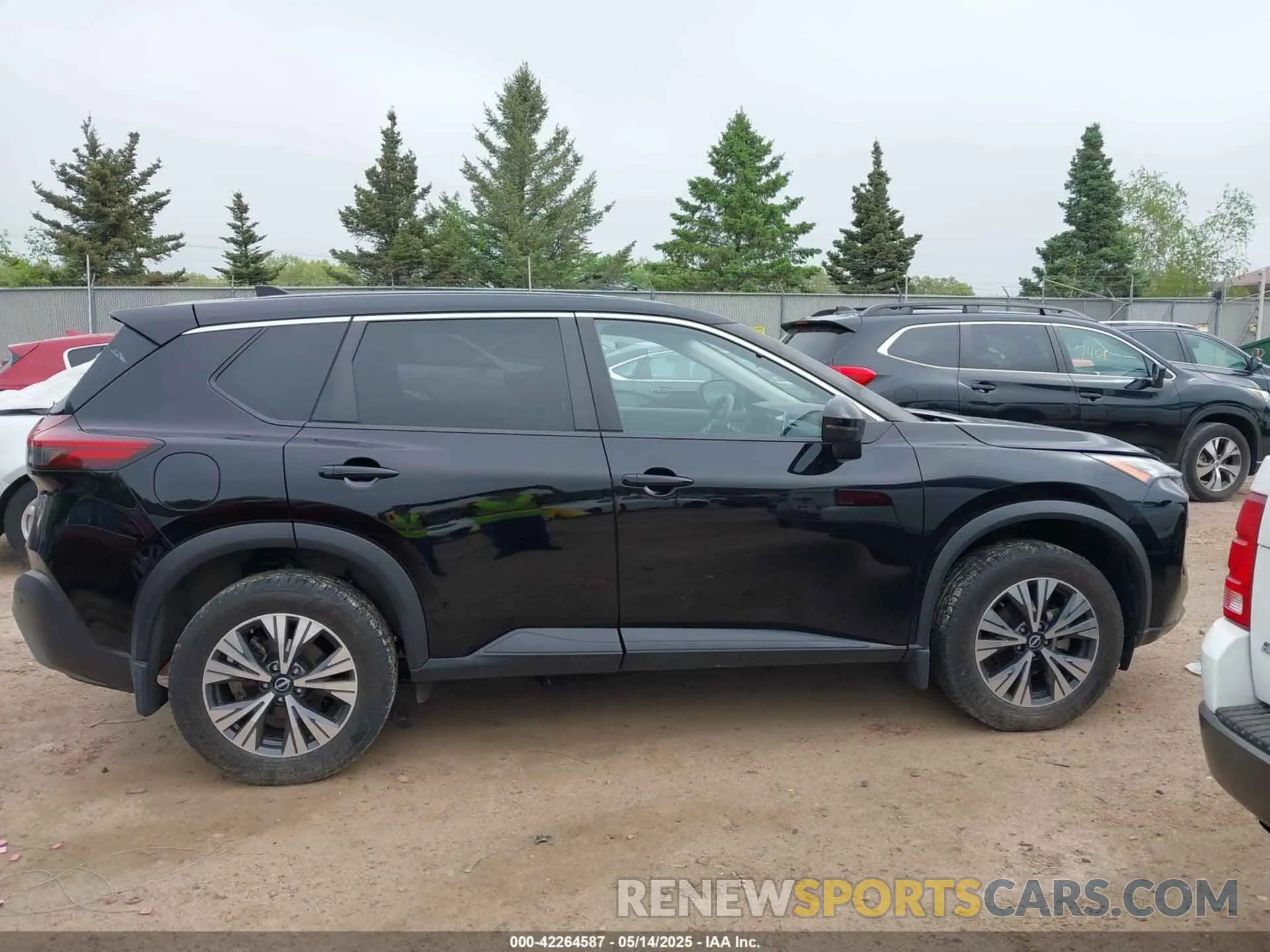 13 Photograph of a damaged car JN8BT3BB9PW461662 NISSAN ROGUE 2023