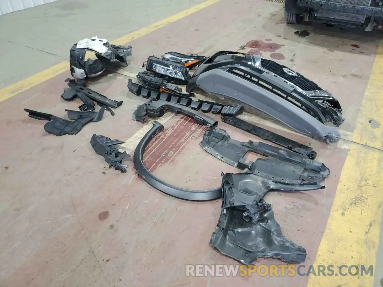 13 Photograph of a damaged car JN8BT3BBXPW461766 NISSAN ROGUE 2023