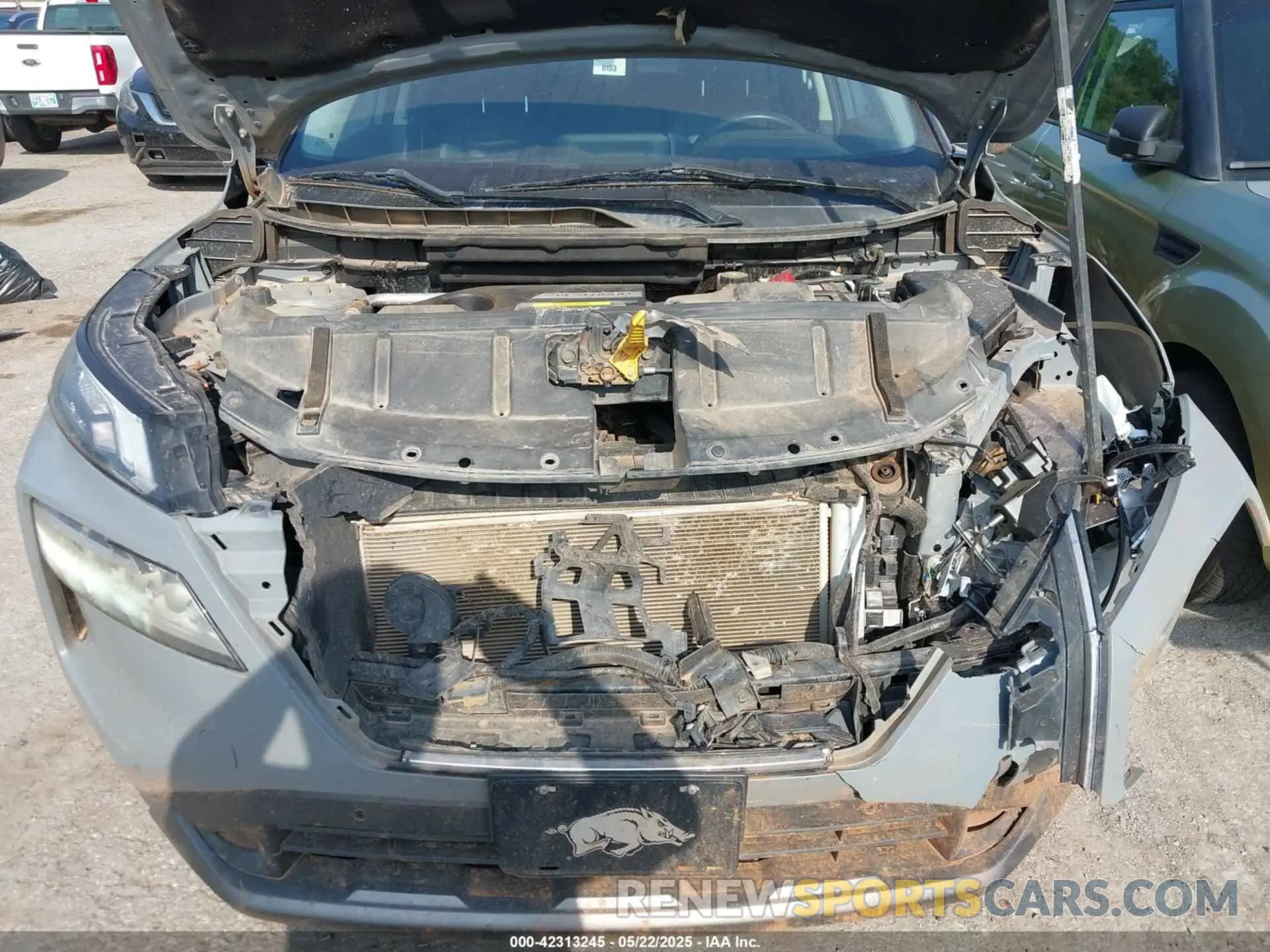 10 Photograph of a damaged car JN8BT3CB4PW195689 NISSAN ROGUE 2023