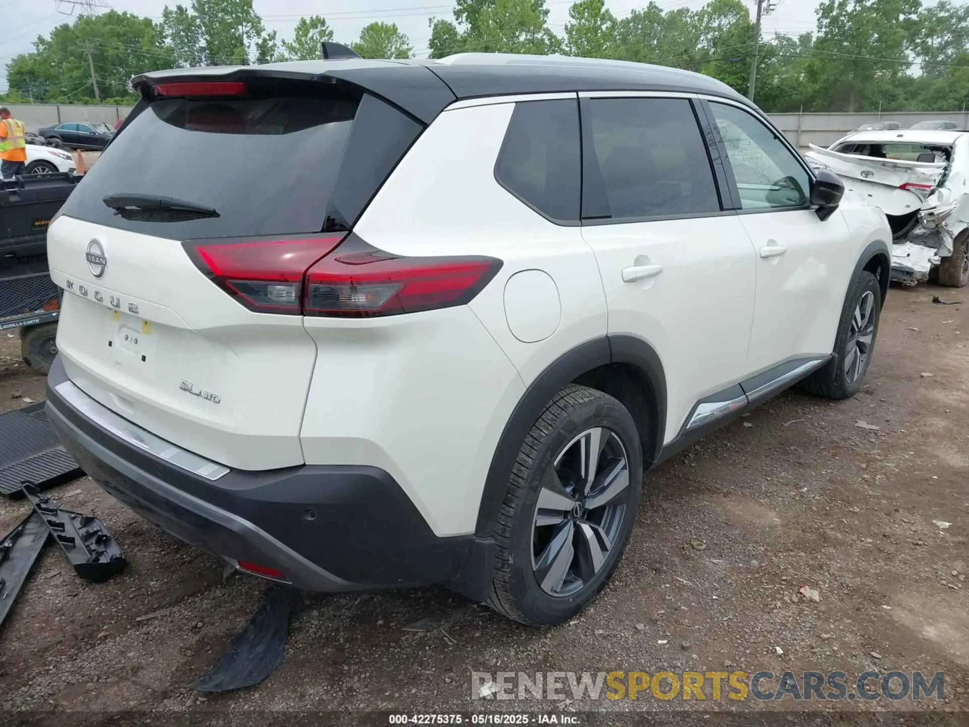 4 Photograph of a damaged car JN8BT3CB6PW357791 NISSAN ROGUE 2023
