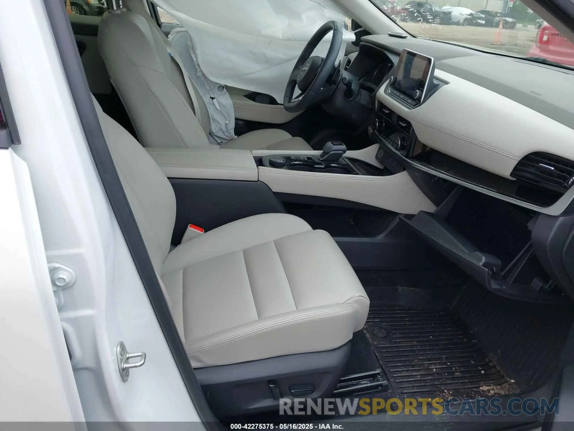 5 Photograph of a damaged car JN8BT3CB6PW357791 NISSAN ROGUE 2023