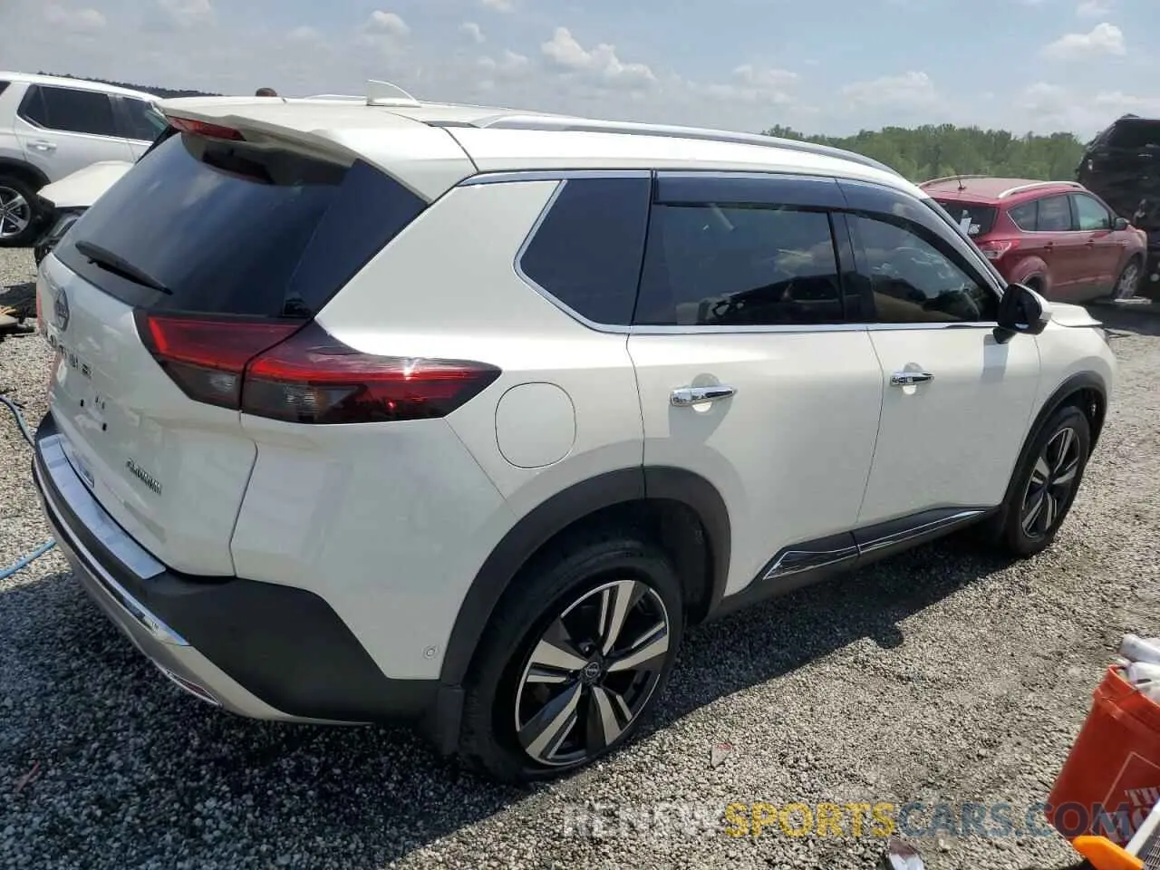 3 Photograph of a damaged car JN8BT3DC8PW107685 NISSAN ROGUE 2023