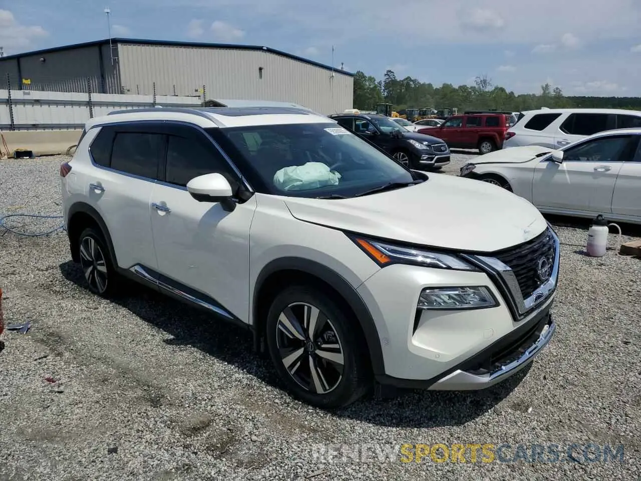 4 Photograph of a damaged car JN8BT3DC8PW107685 NISSAN ROGUE 2023