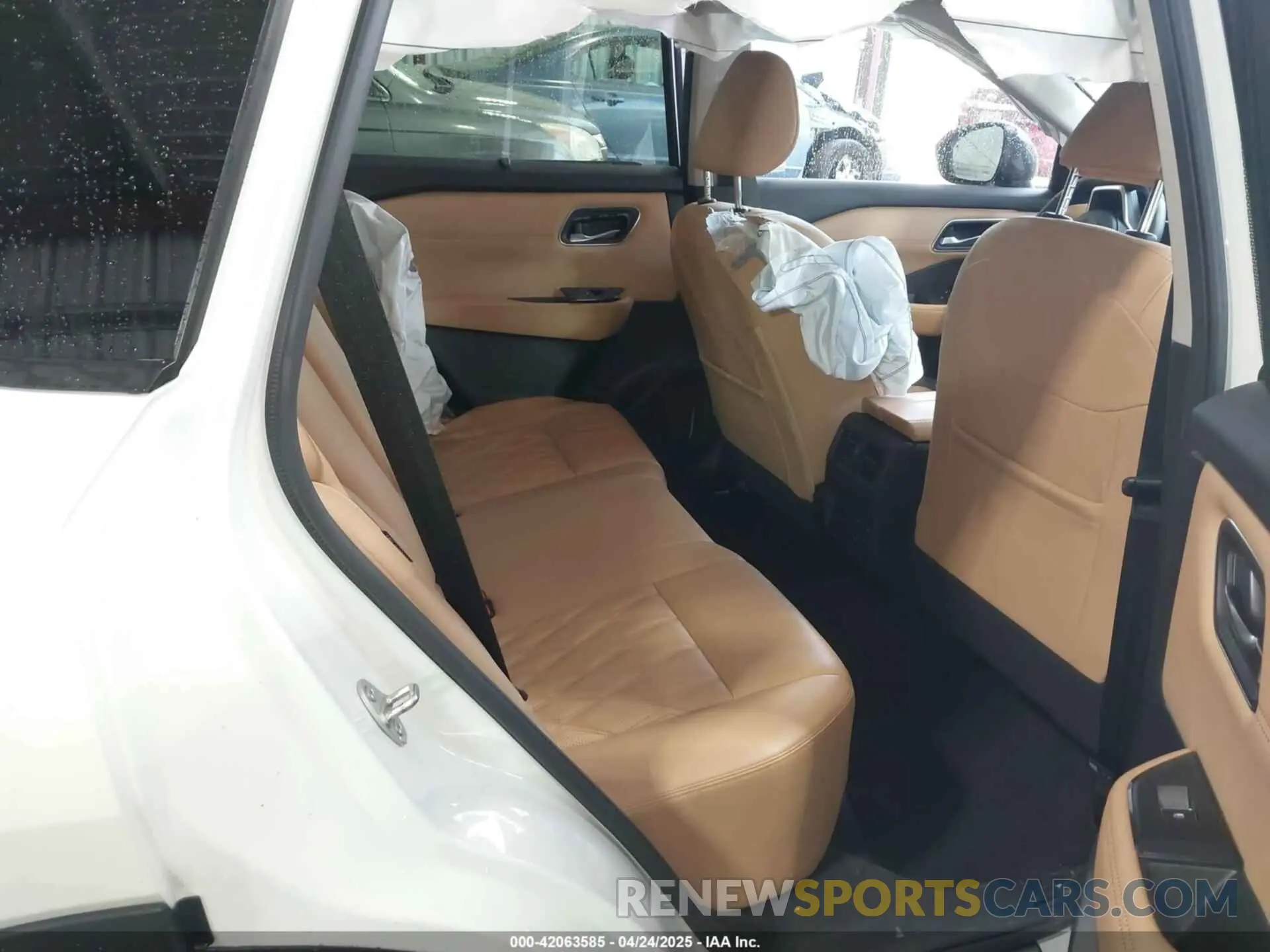 8 Photograph of a damaged car JN8BT3DD5PW308839 NISSAN ROGUE 2023