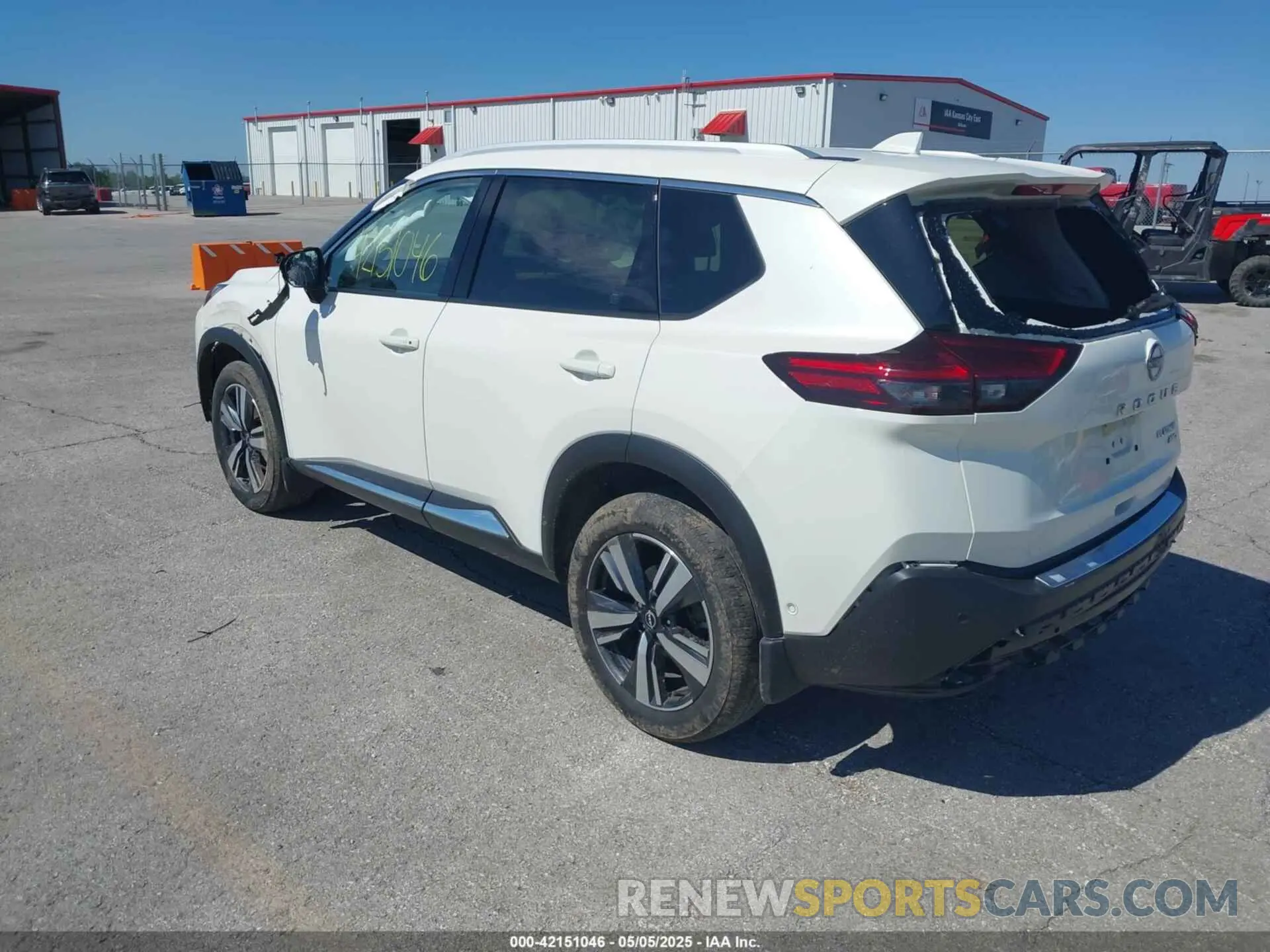 3 Фотография поврежденного автомобиля JN8BT3DD7PW311192 NISSAN ROGUE 2023
