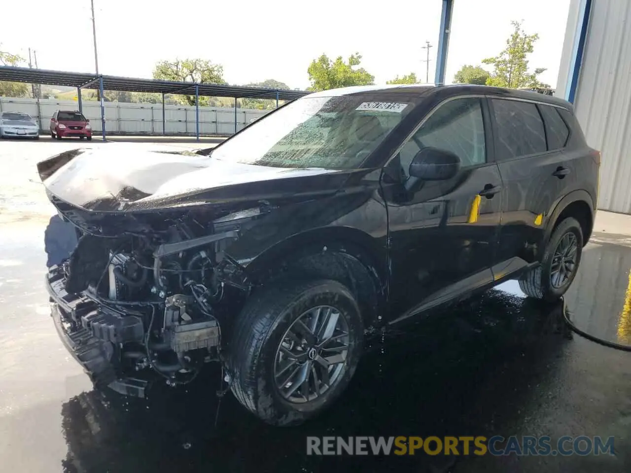 1 Photograph of a damaged car 5N1BT3AA0RC687822 NISSAN ROGUE 2024