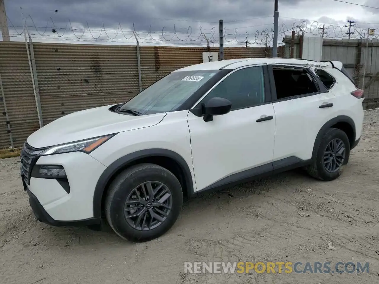 1 Photograph of a damaged car 5N1BT3AA1RC697808 NISSAN ROGUE 2024