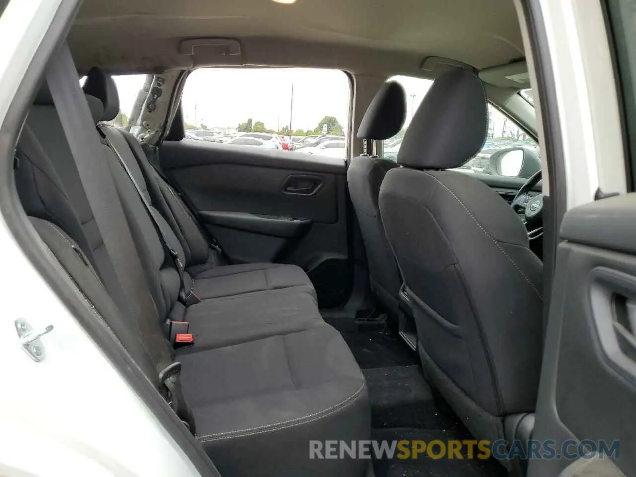 11 Photograph of a damaged car 5N1BT3AA1RC697808 NISSAN ROGUE 2024