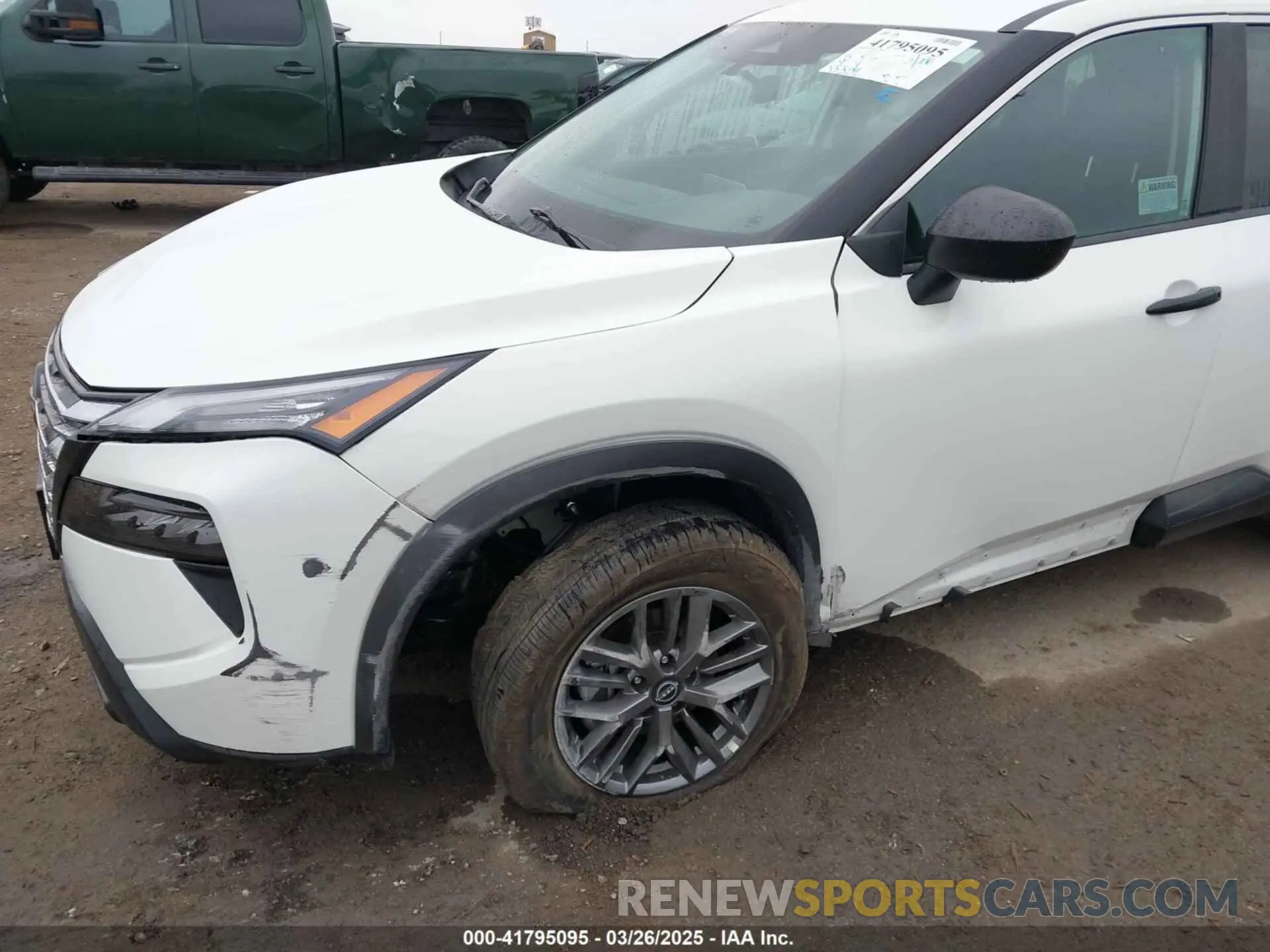 6 Photograph of a damaged car 5N1BT3AA2RC730153 NISSAN ROGUE 2024