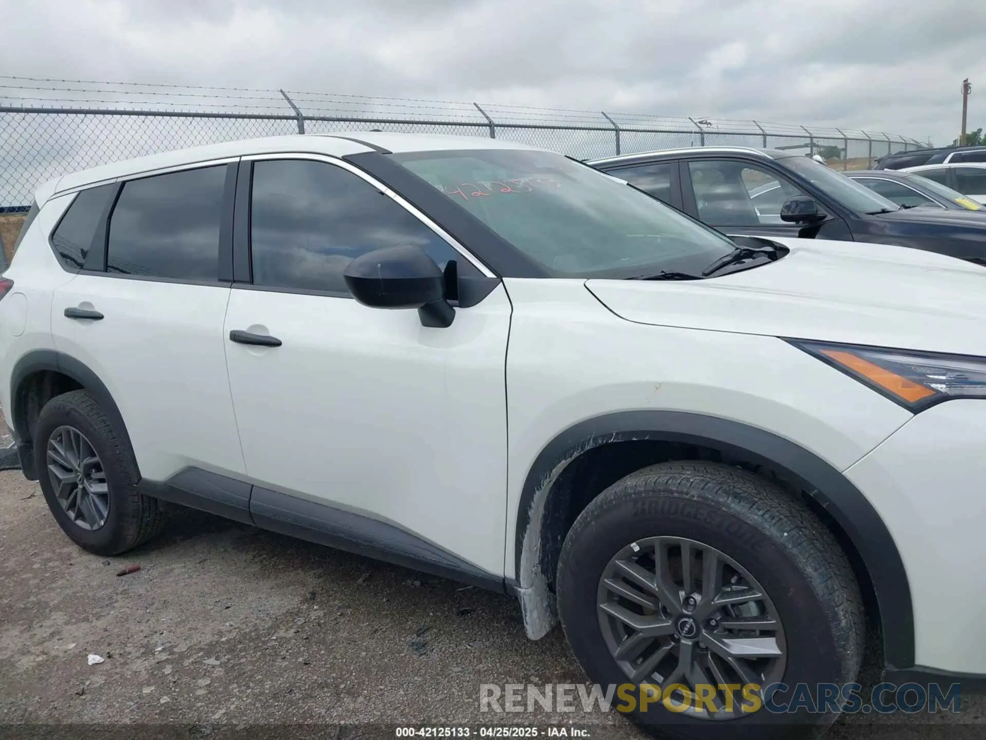 13 Photograph of a damaged car 5N1BT3AA2RC759541 NISSAN ROGUE 2024
