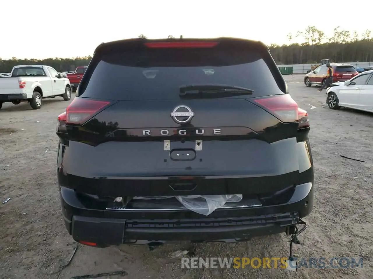 6 Фотография поврежденного автомобиля 5N1BT3AA5RC756634 NISSAN ROGUE 2024