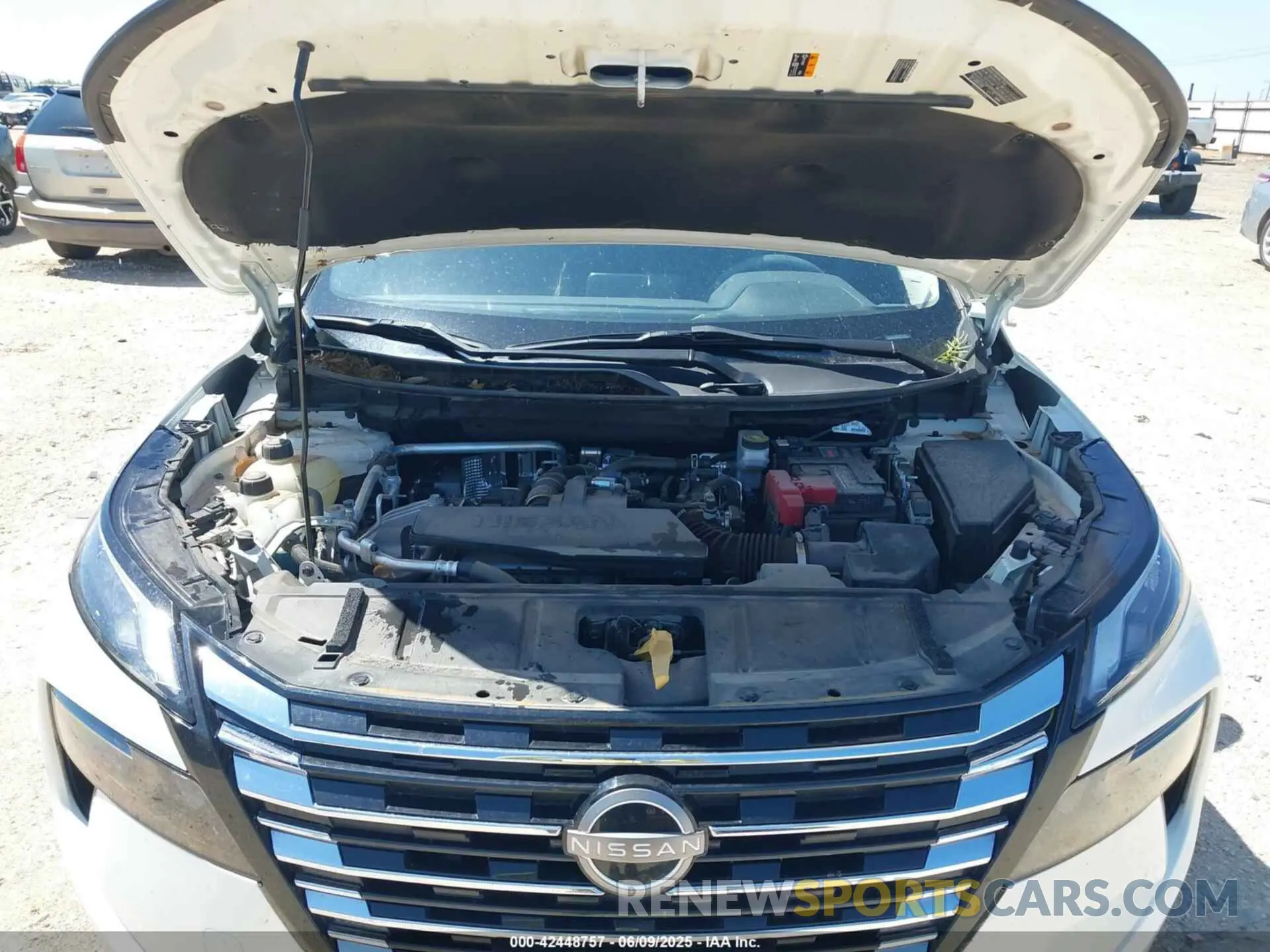 10 Photograph of a damaged car 5N1BT3AA7RC670225 NISSAN ROGUE 2024