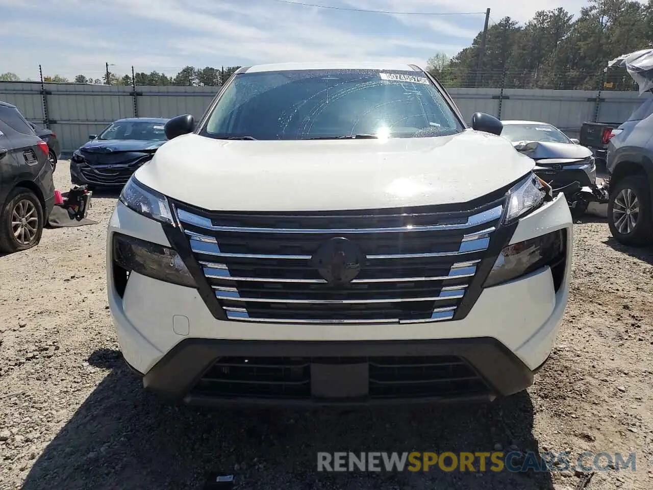 5 Photograph of a damaged car 5N1BT3AA7RC710917 NISSAN ROGUE 2024