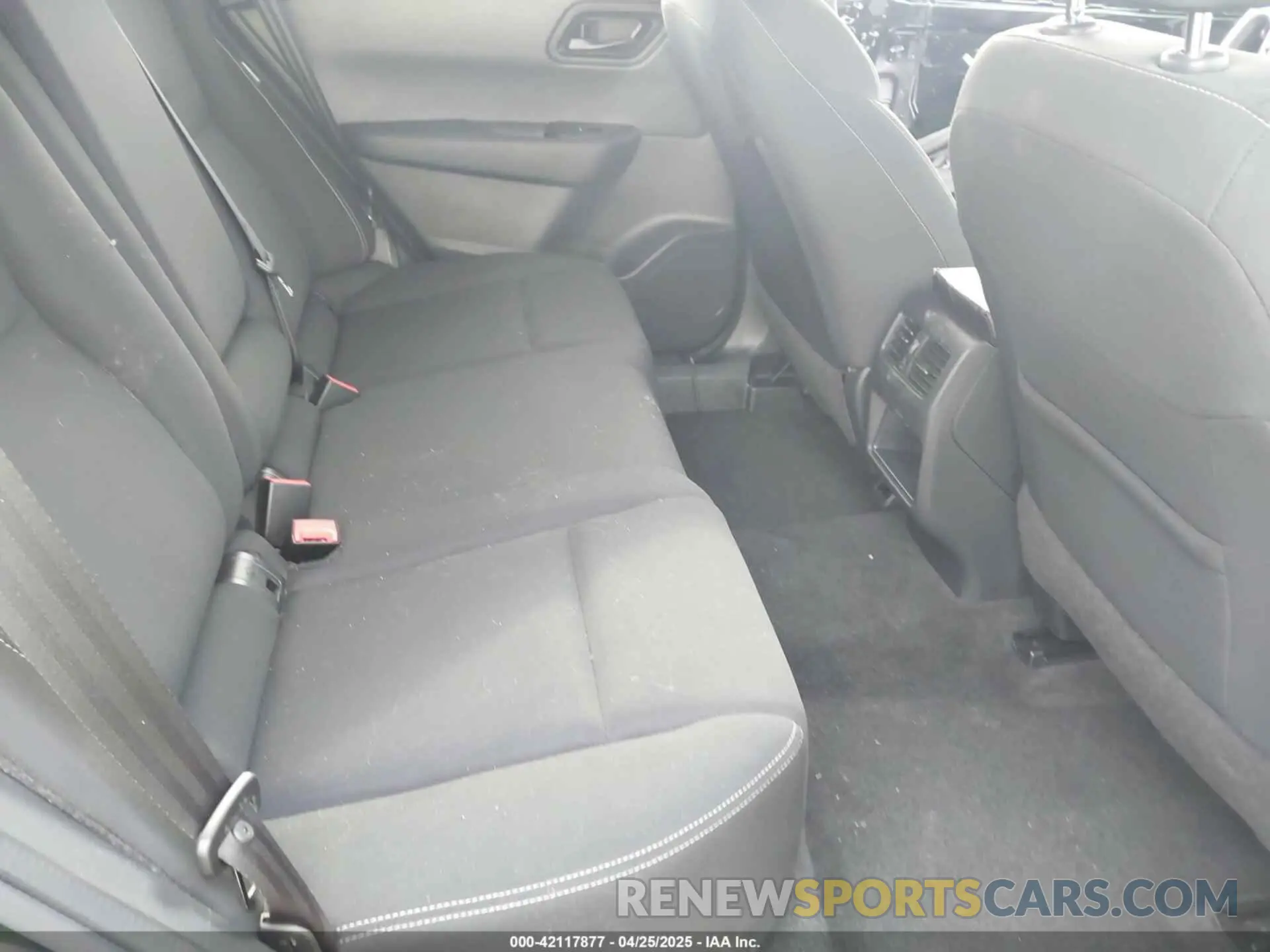 8 Фотография поврежденного автомобиля 5N1BT3AA7RC728592 NISSAN ROGUE 2024