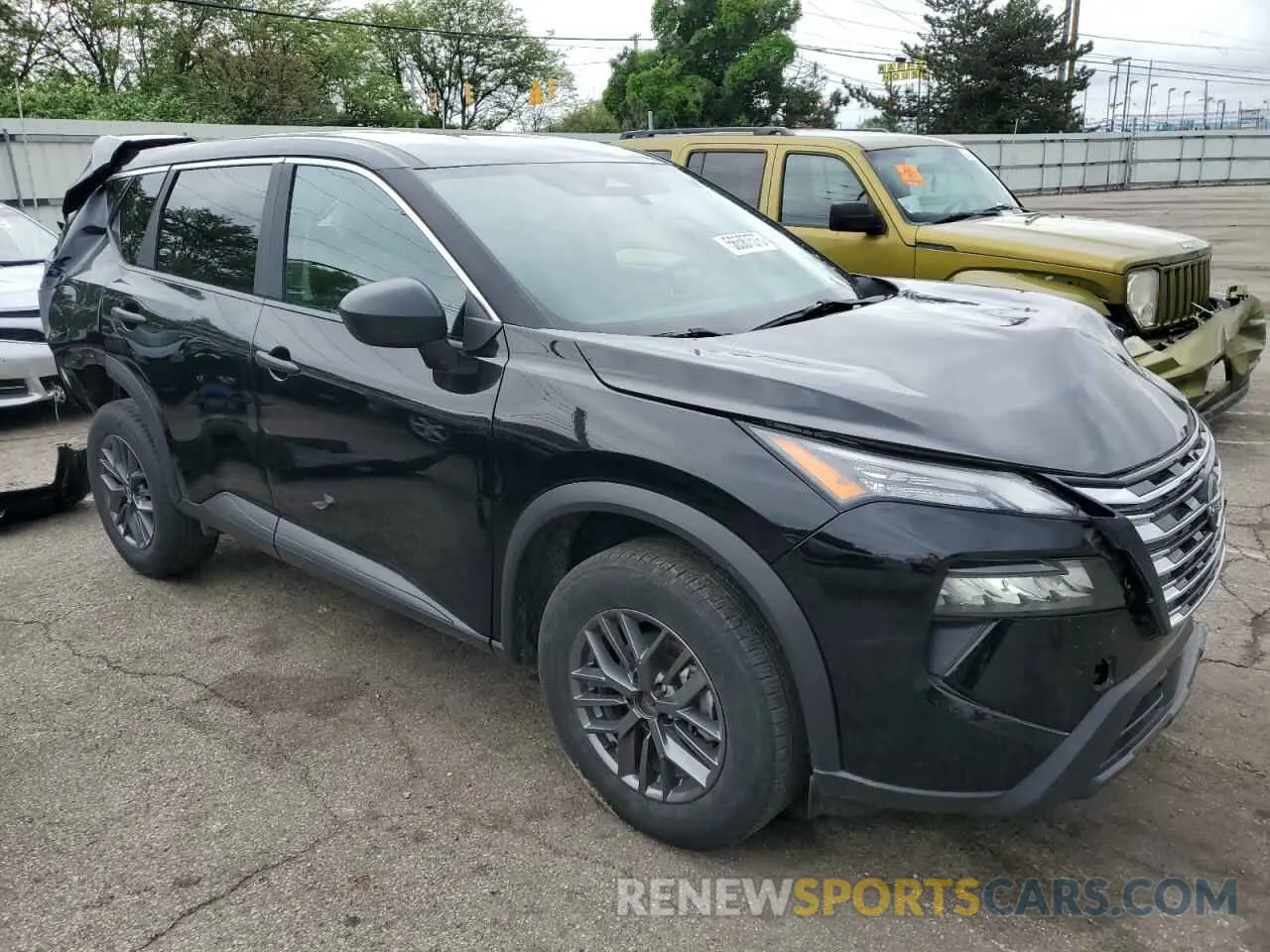 4 Photograph of a damaged car 5N1BT3AA9RC694770 NISSAN ROGUE 2024