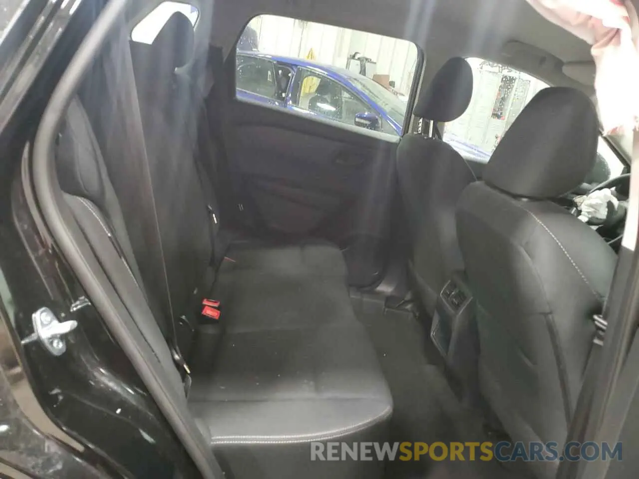 11 Photograph of a damaged car 5N1BT3AB0RC683360 NISSAN ROGUE 2024