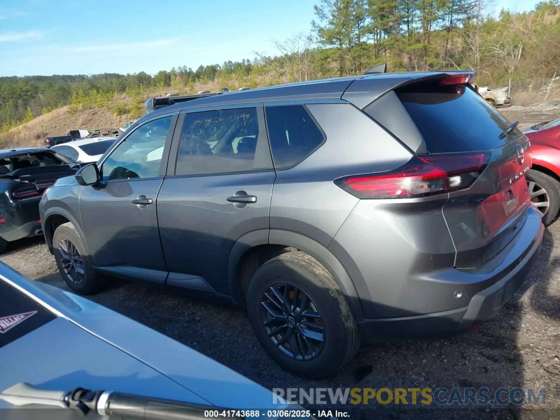 14 Photograph of a damaged car 5N1BT3AB0RC709195 NISSAN ROGUE 2024