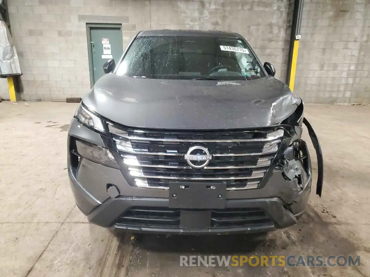 5 Photograph of a damaged car 5N1BT3AB0RC754346 NISSAN ROGUE 2024
